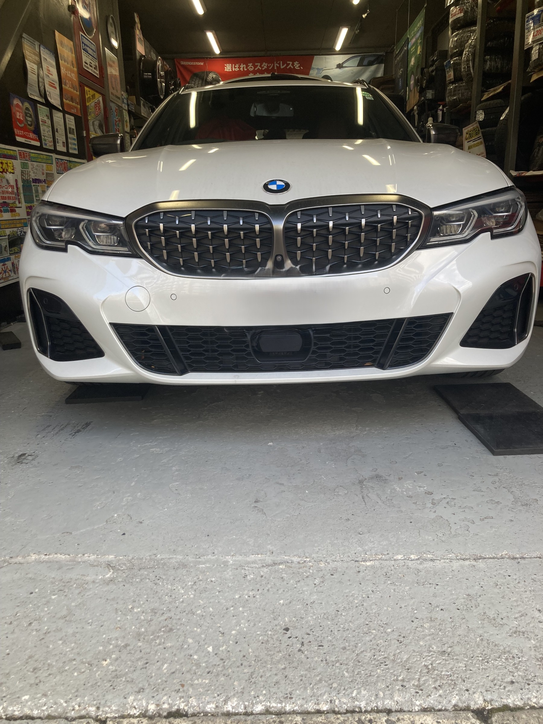BMW 3シリーズツーリング スタッドレスホイールセット取り付け