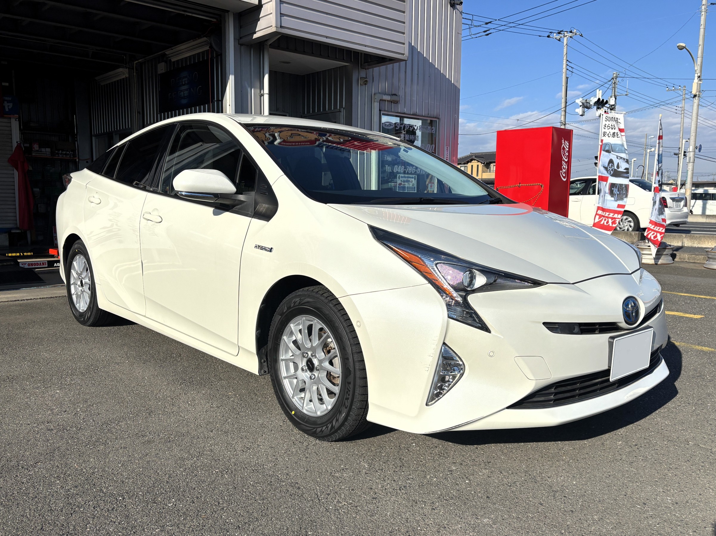 トヨタ プリウスにBRIDGESTONE BLIZZAK VRX2 + TOPRUN M7を装着