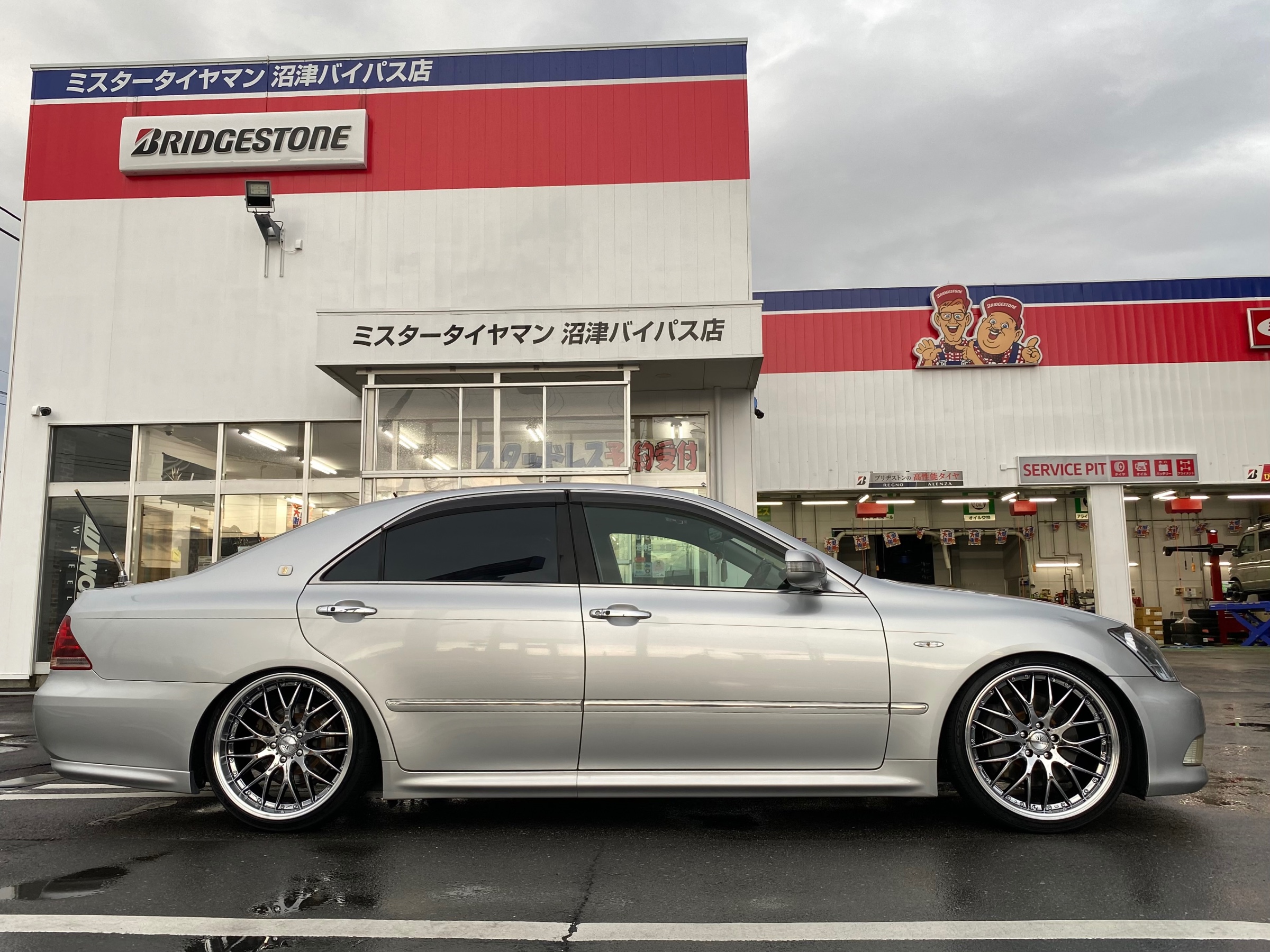 お客様のお車の写真です