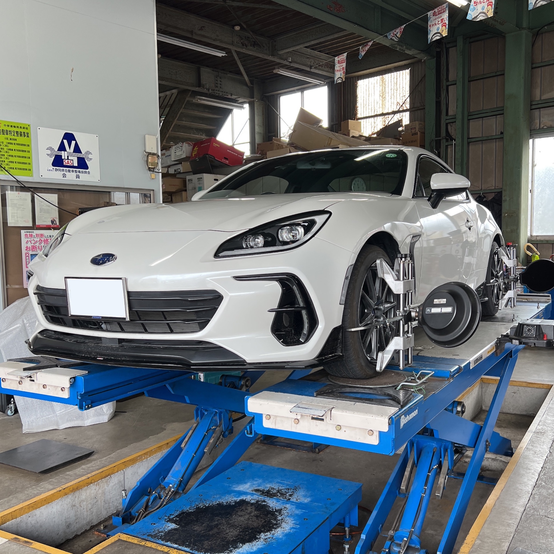 インスタグラムで急遽決定!? BRZ アライメント調整 | スバル BRZ