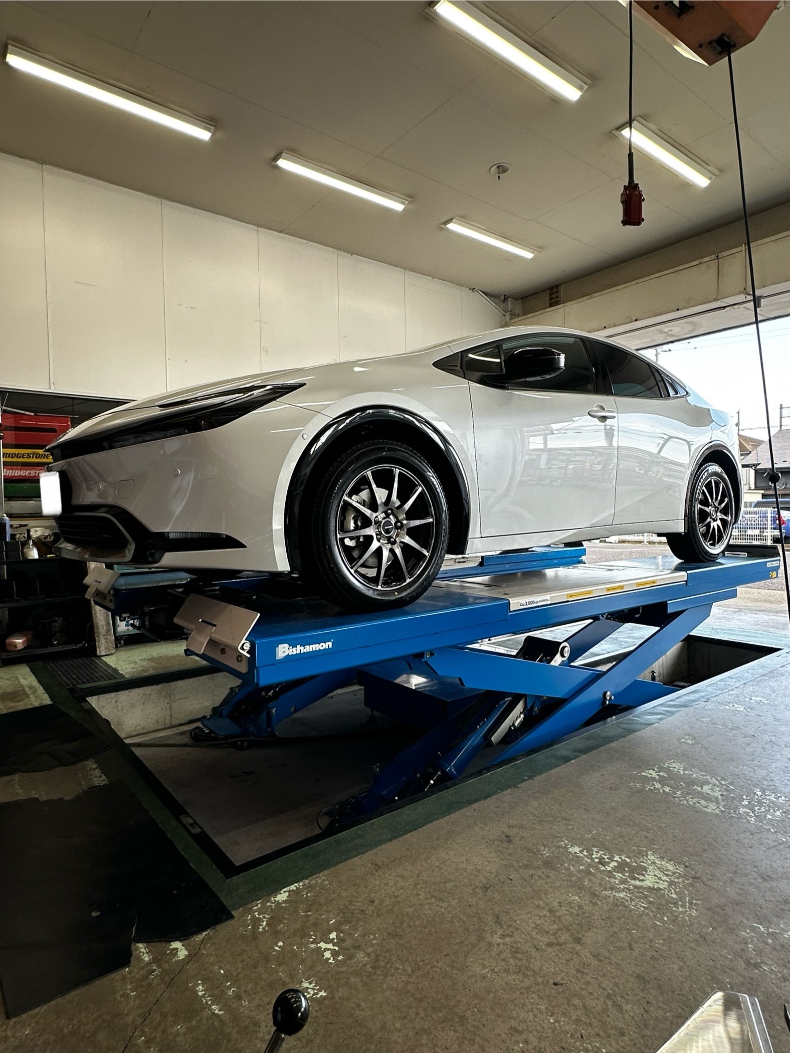 のっちさん専用【美品】プリウス　スタッドレスタイヤ2本 2023年製 のっちさん専用【美品】プリウス スタッドレスタイヤ2本 2023年