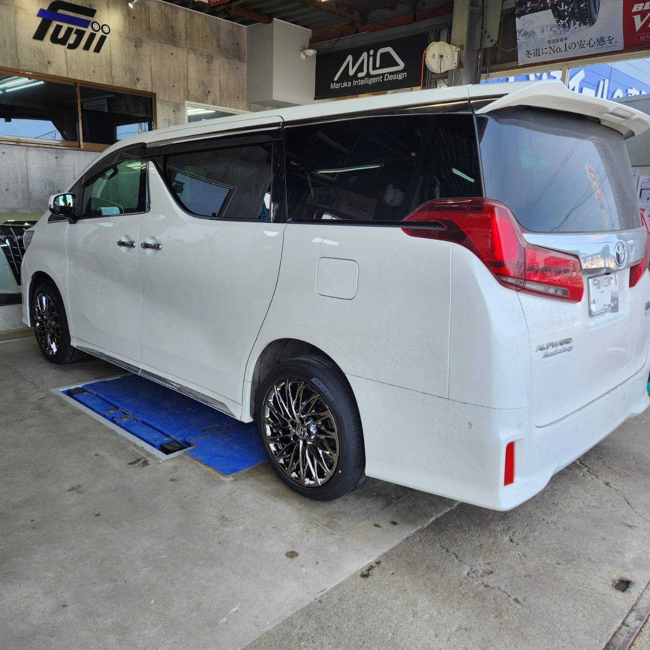 新商品レグノXⅢーRV(≧▽≦) | トヨタ アルファード タイヤ タイヤ