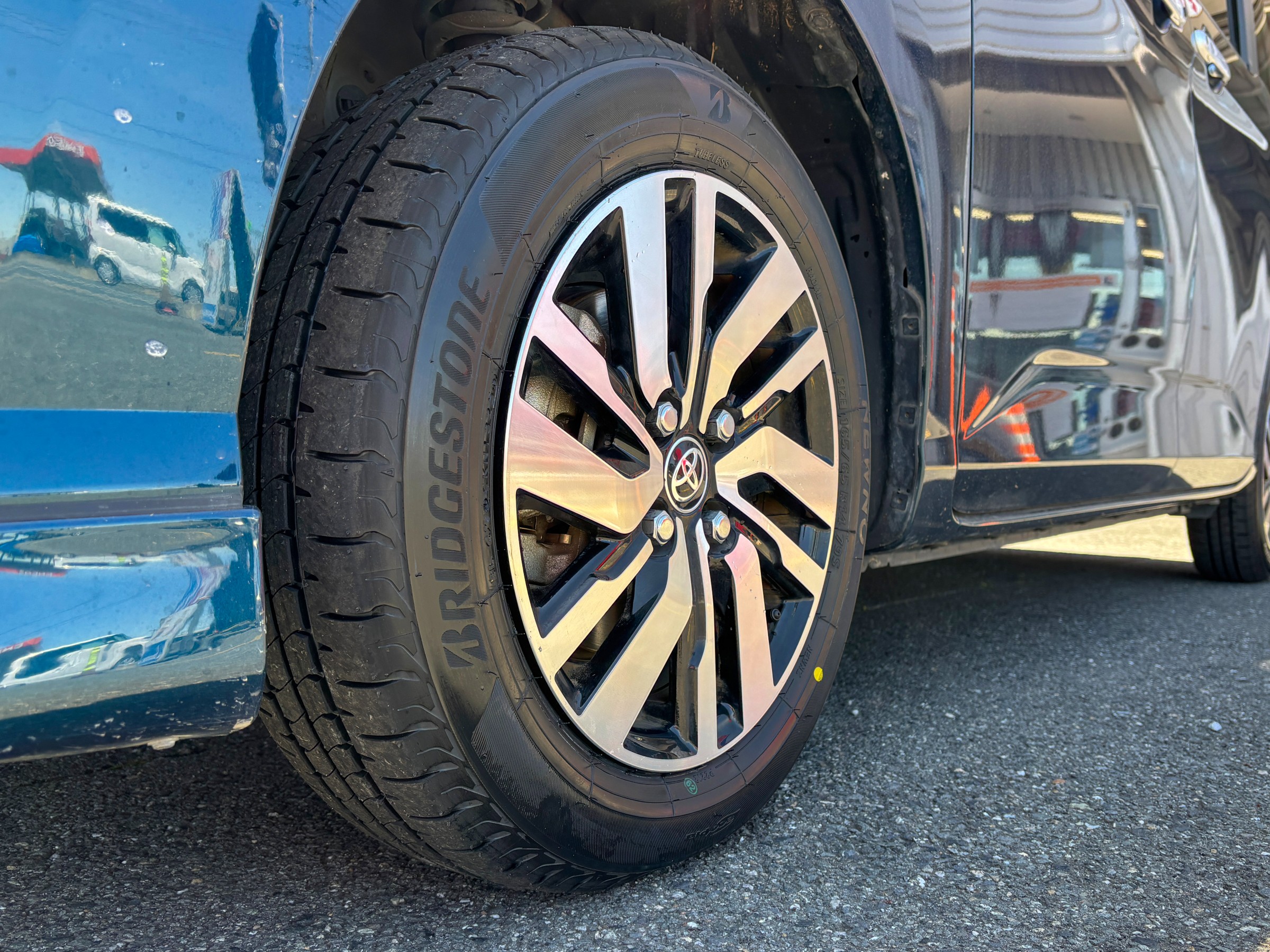 トヨタ ルーミーにブリヂストン NEWNOを装着[タイヤ交換] | トヨタ