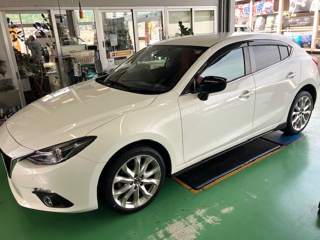 マツダ・アクセラ＆マツダ3は215/45R18ですよ | マツダ アクセラ