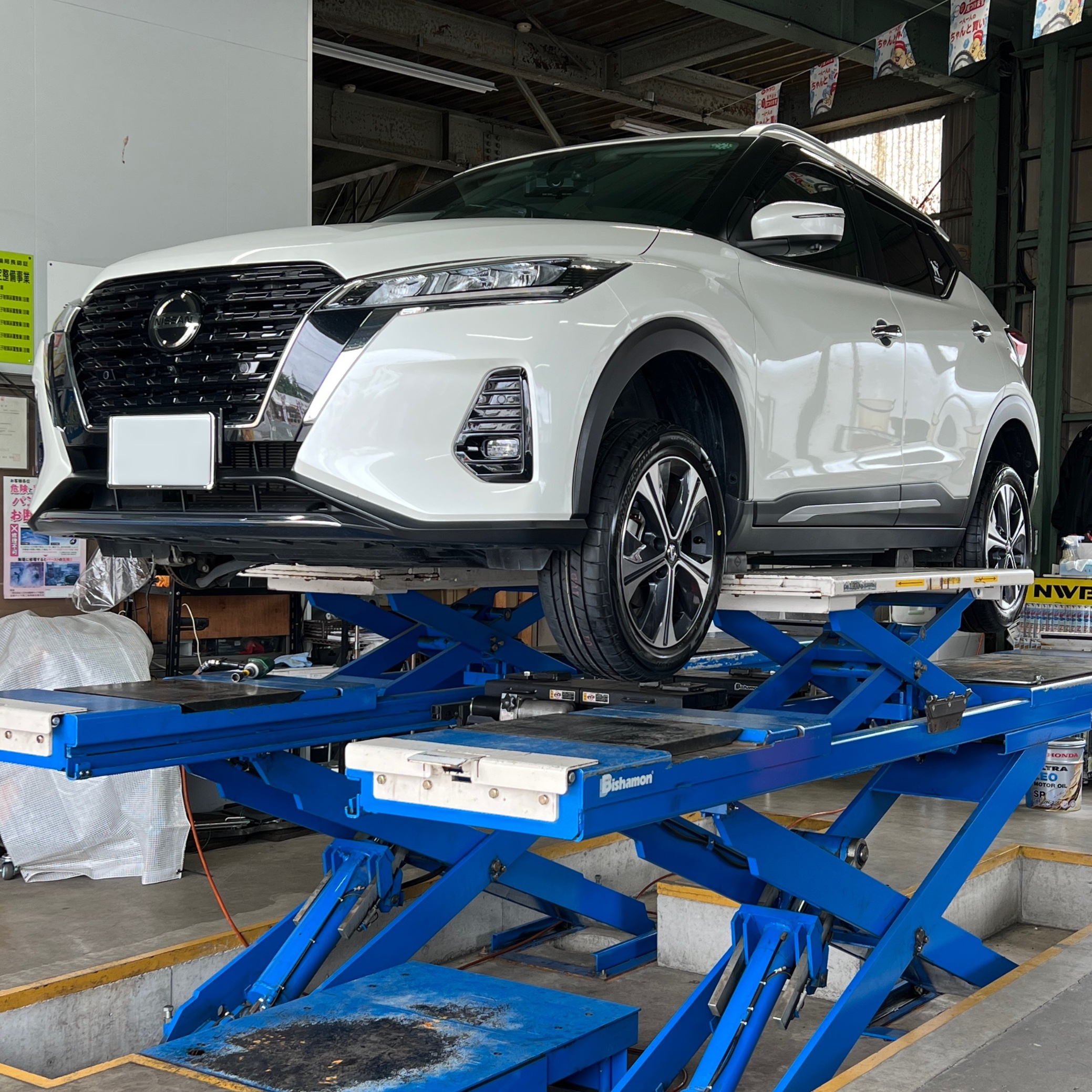 キックス純正ホイール 205/55r17 スタッドレスタイヤ 4本 ほぼ未使用 キックス純正ホイール 205/55r17 スタッドレスタイヤ 4本 ほぼ未