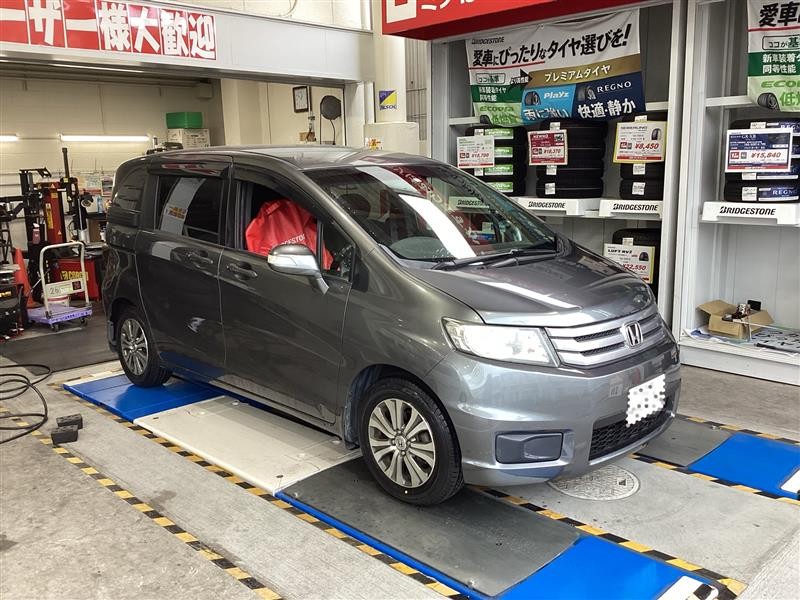 ☆彡ホンダ フリード PlayzPX-RV 185/65R15 タイヤ交換☆彡 | ホンダ 