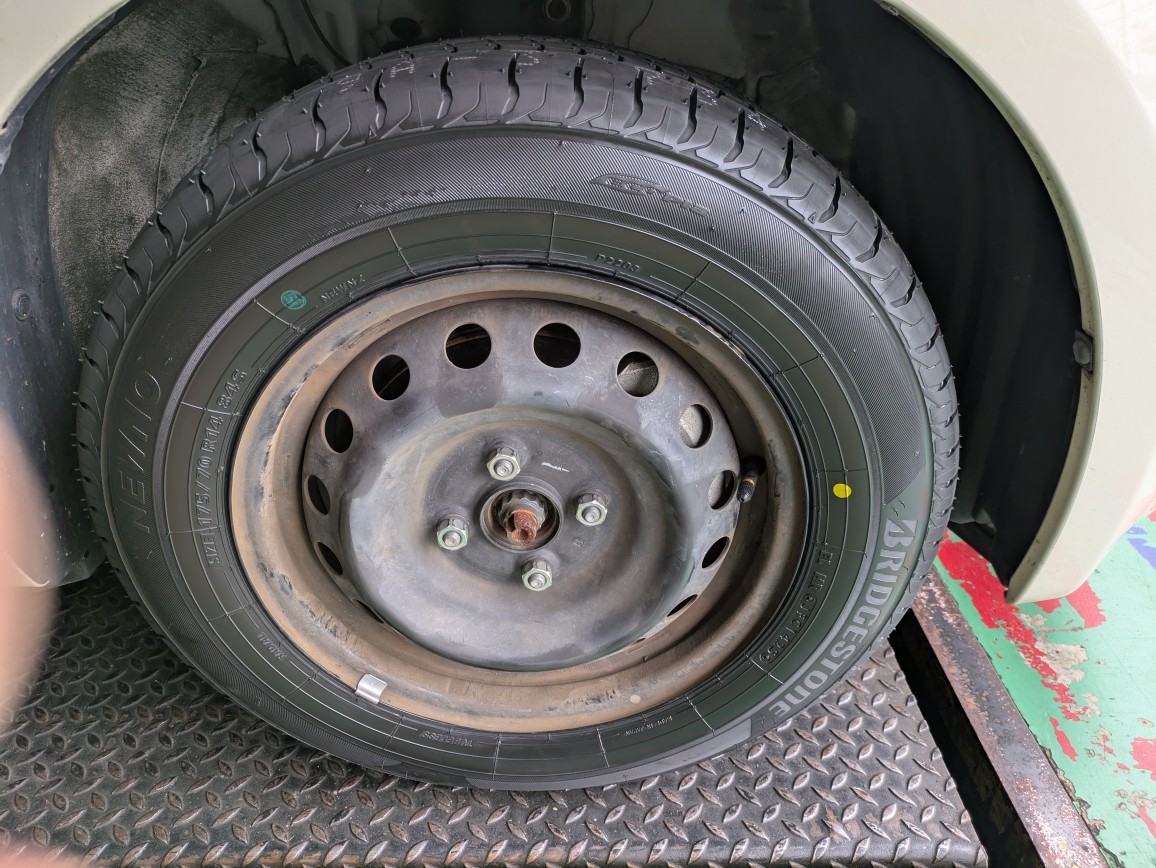 ポルテ ブリヂストン ニューノ 175/70R14 | トヨタ ポルテ