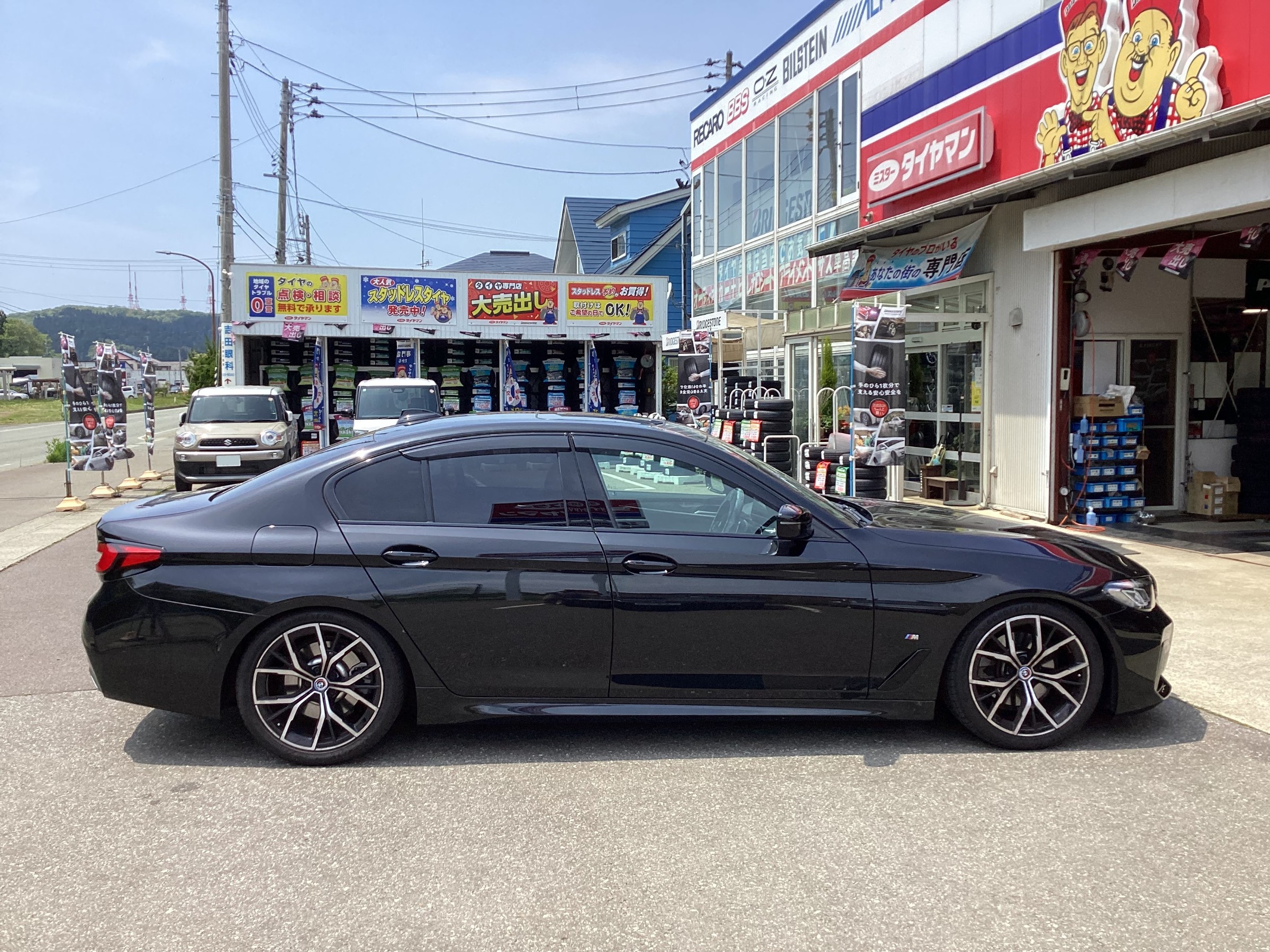 5シリーズ G30 H&Rダウンサス取り付け | スタッフ日記 | ミスター