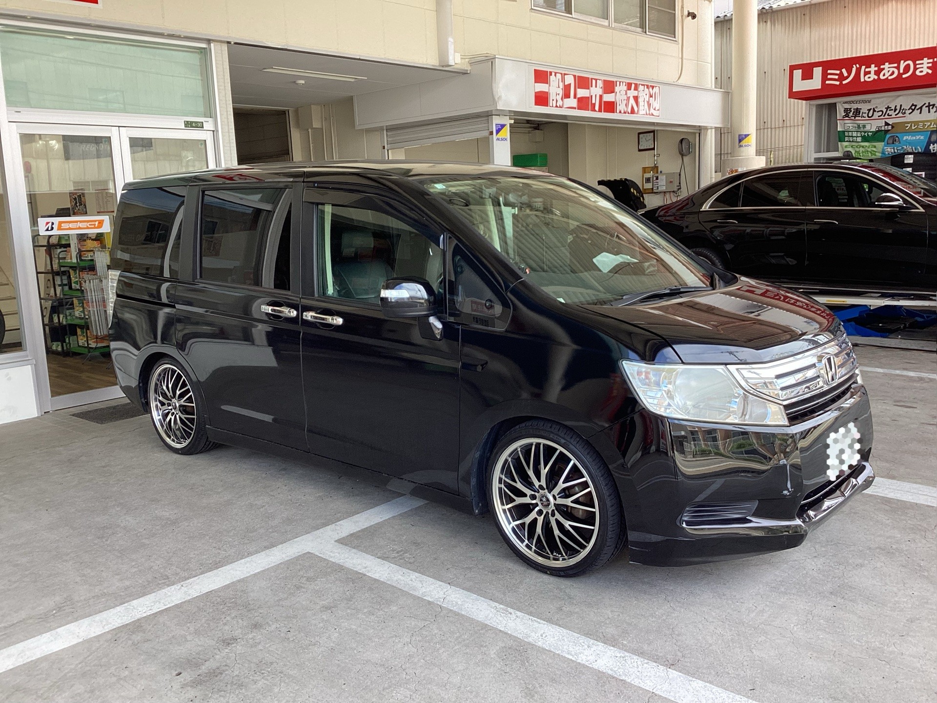 ☆彡mobox作業 ホンダ ステップワゴン セイバーリングSL201 225/35R19 
