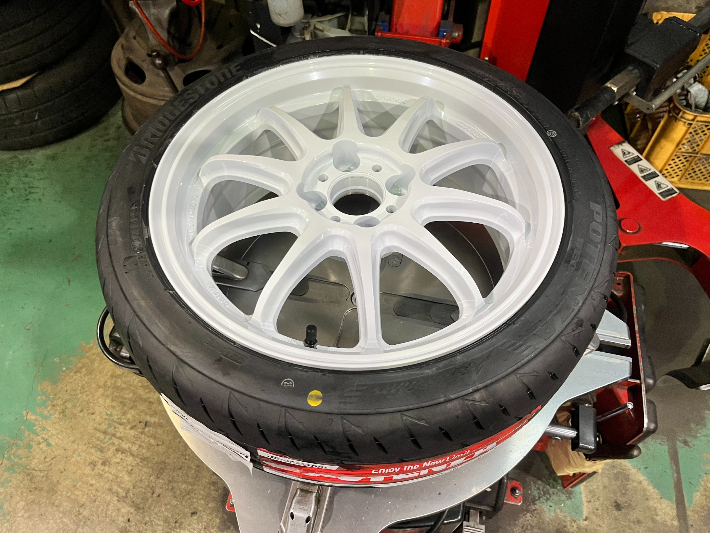 タイヤ・ホイール WORK T7R 2P 19inch MINERVA 215/35/19 楽天市場】work ホイール（リム径（インチ）19）の通販