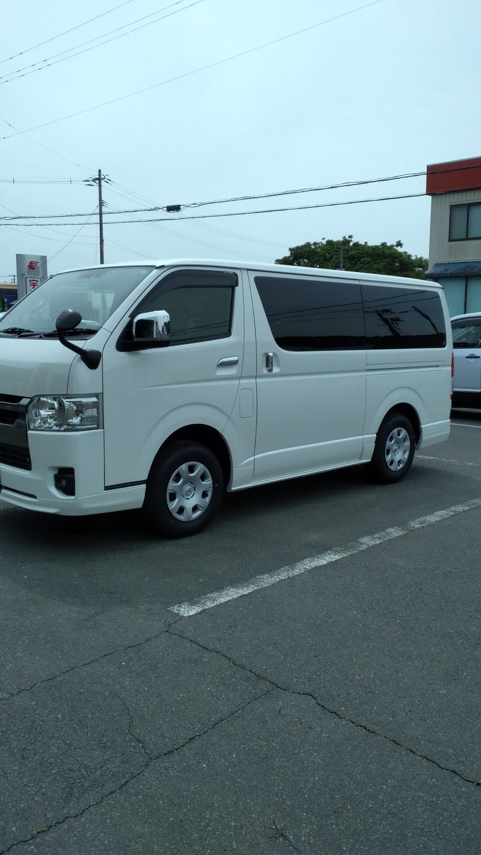 トヨタ ハイエース ✖ RAYS（レイズ） VOLKRACING TE37SB