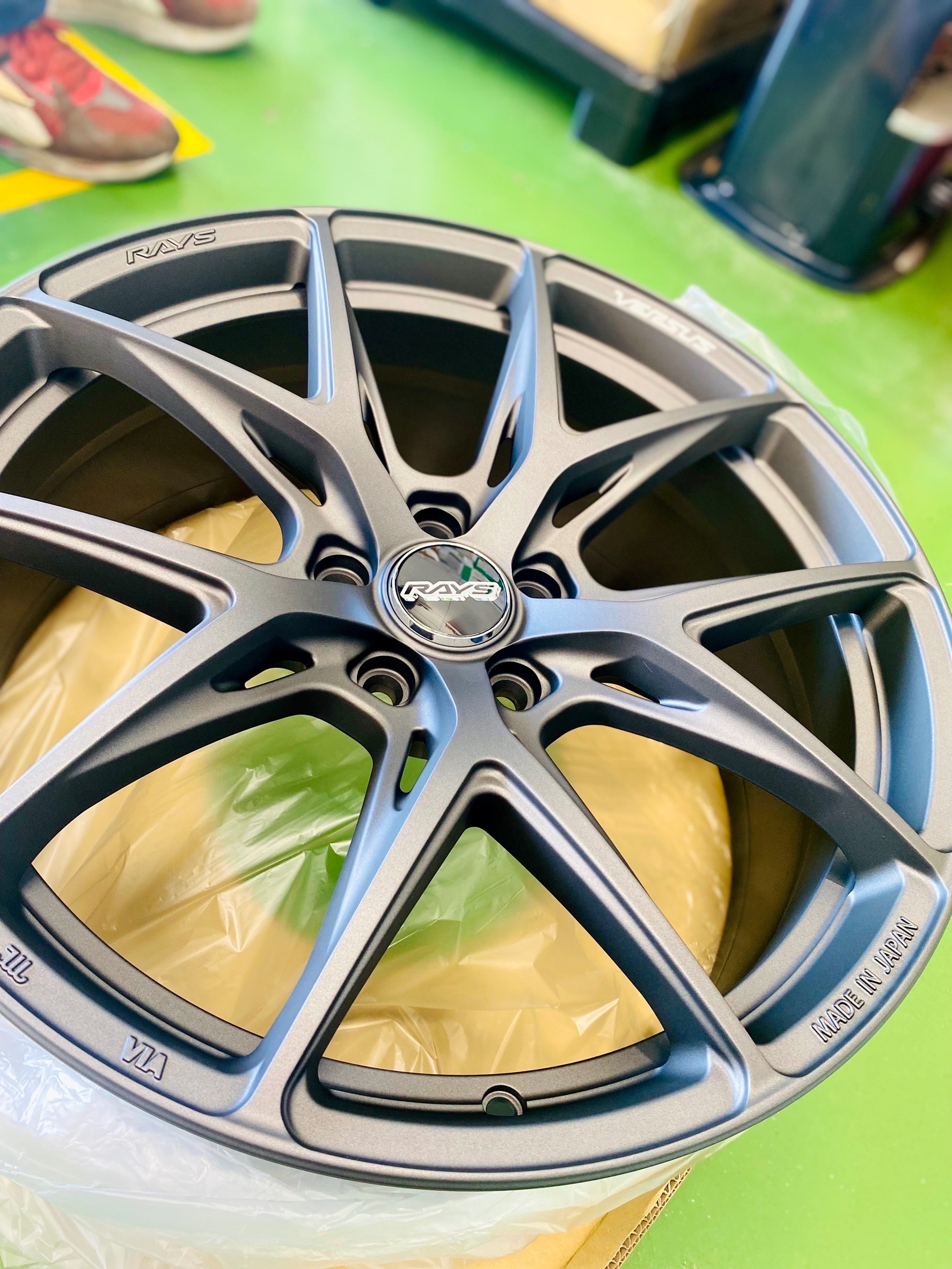 RAYS】これぞ大人のこだわりスポーツ感！！CX-60にVV21Sの20インチ装着