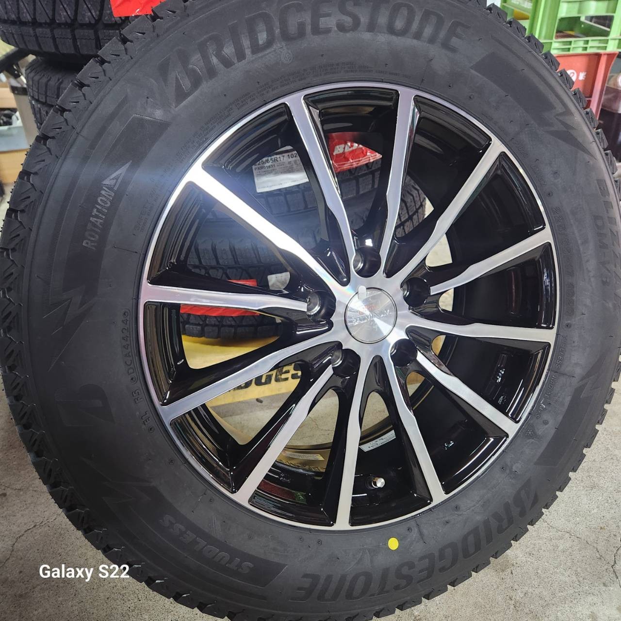 タイヤ・ホイール DM-V3 BRIDGESTONE BLIZZAK DM-V3 285/50R20 116Q XL | タイヤの通販