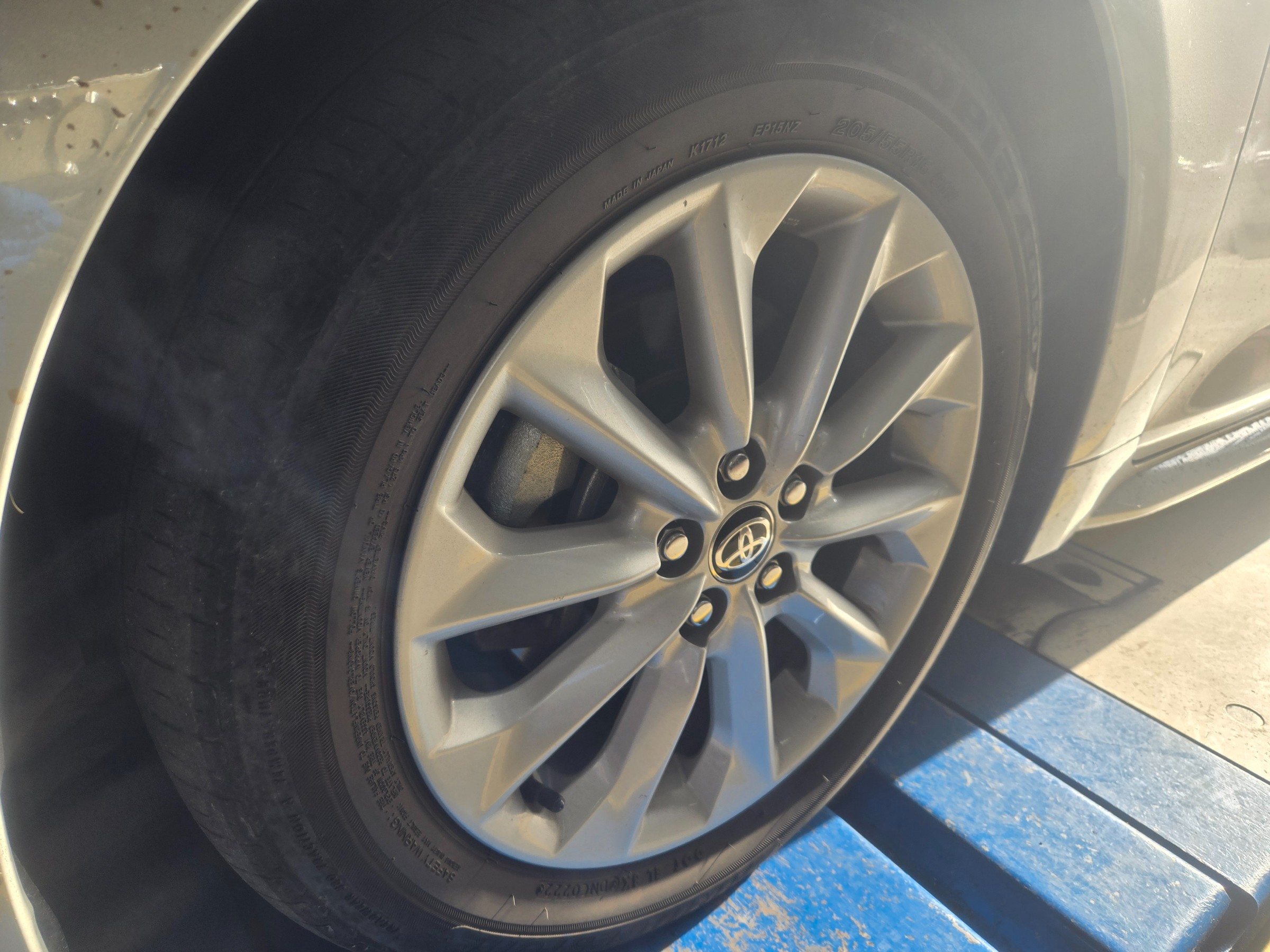 TOYOTAカローラツーリング エコピアNH200 装着ヽ(＊＞∇＜)ﾉ | トヨタ