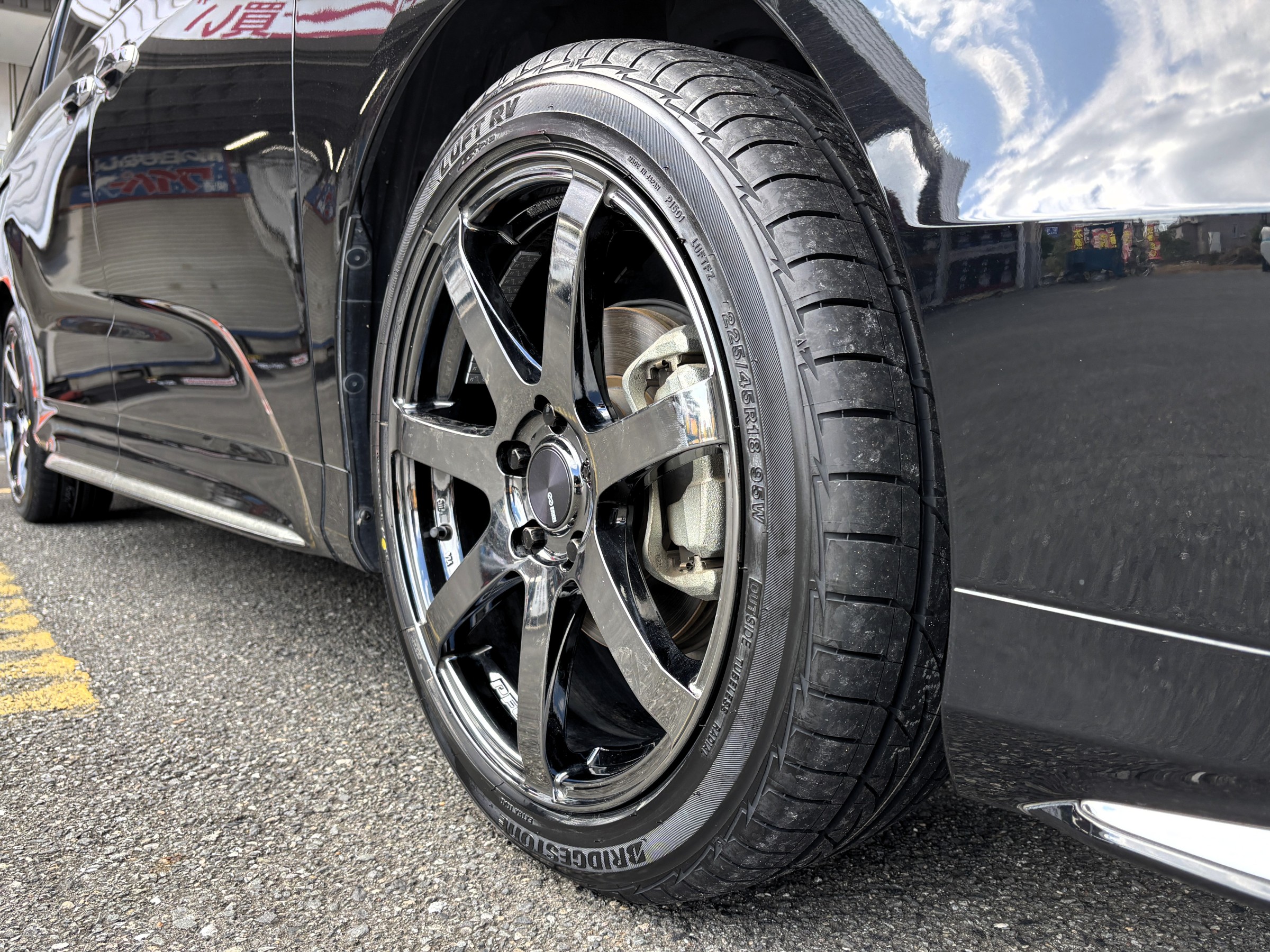 ホンダ オデッセイにブリヂストン LUFT RVを装着[タイヤ交換] | ホンダ 