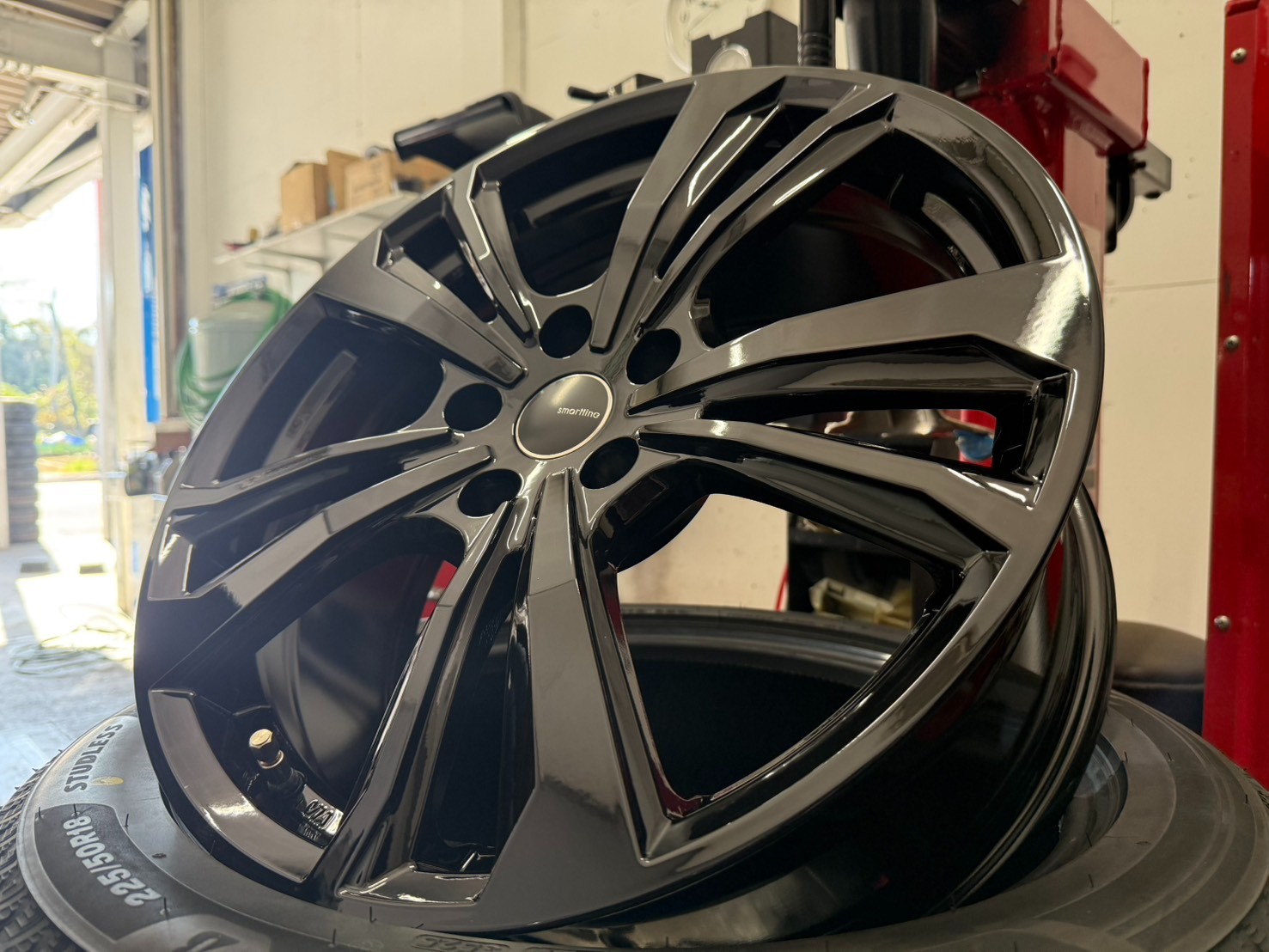 MINIクロスオーバーのスタッドレスタイヤ＋ホイールの準備をさせて