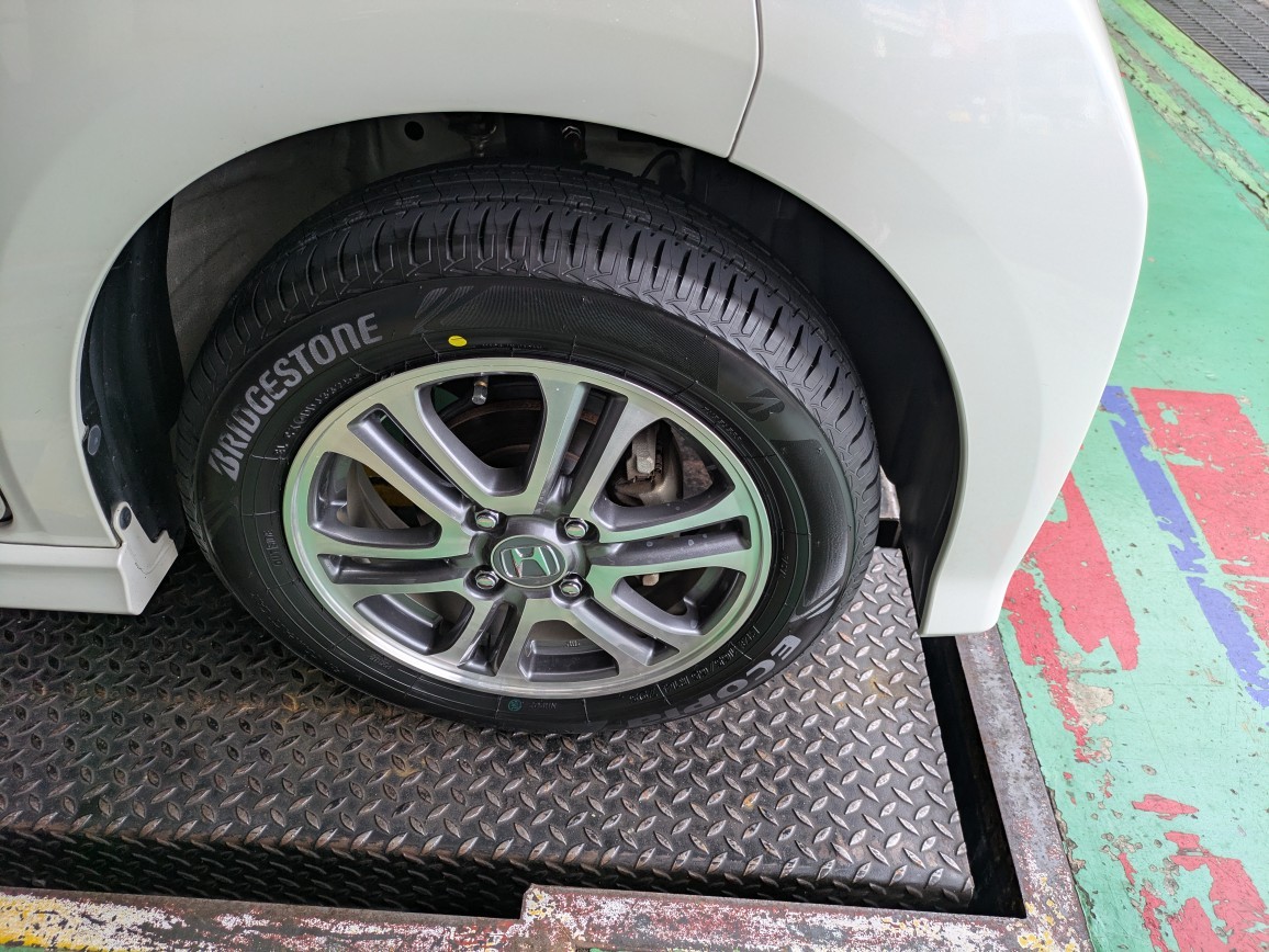 NBOX ブリヂストン エコピアNH200 165/65R14 | ホンダ N-BОX タイヤ