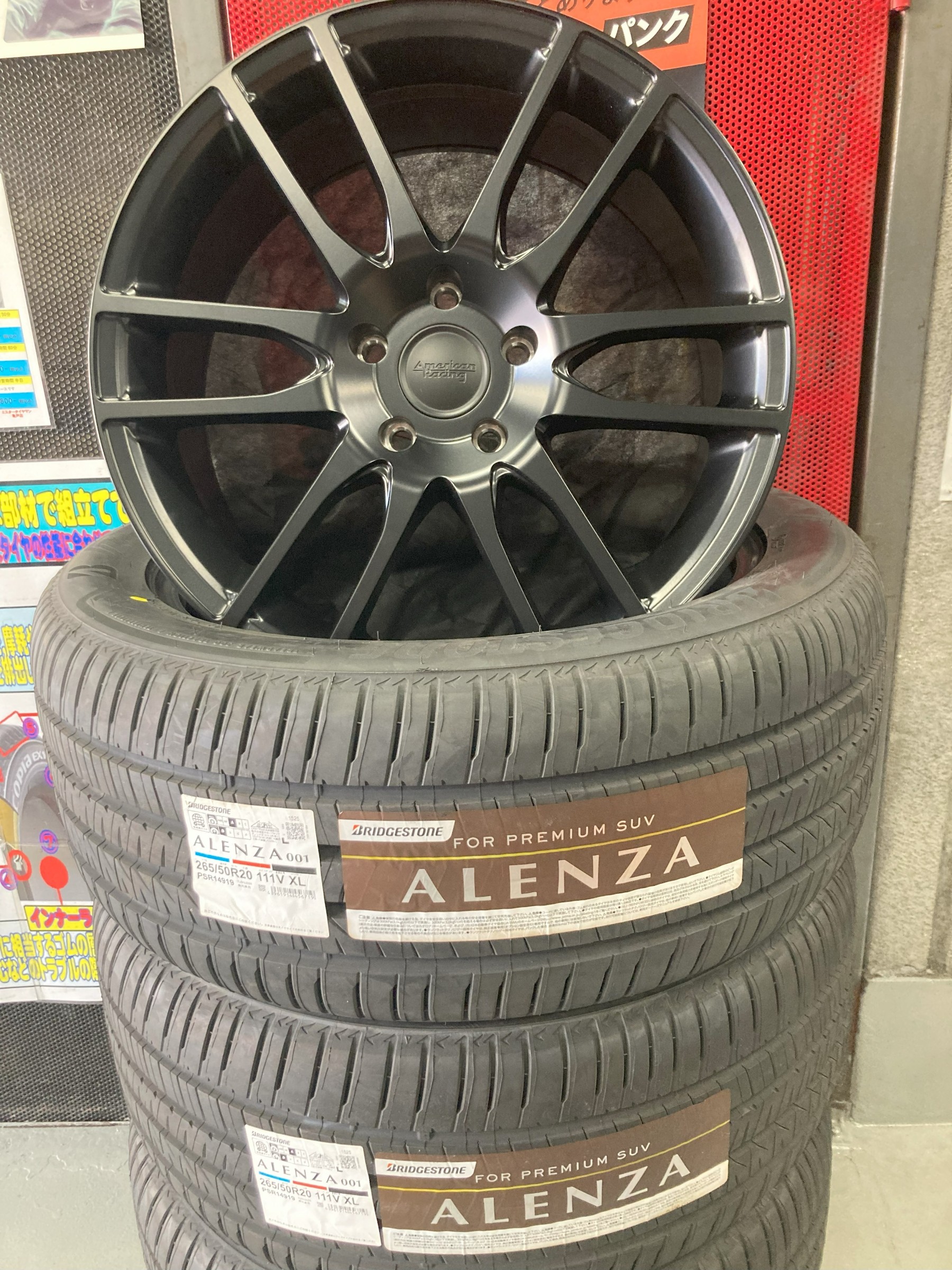 JEEPグランドチェロキー タイヤホイールSET | スタッフ日記