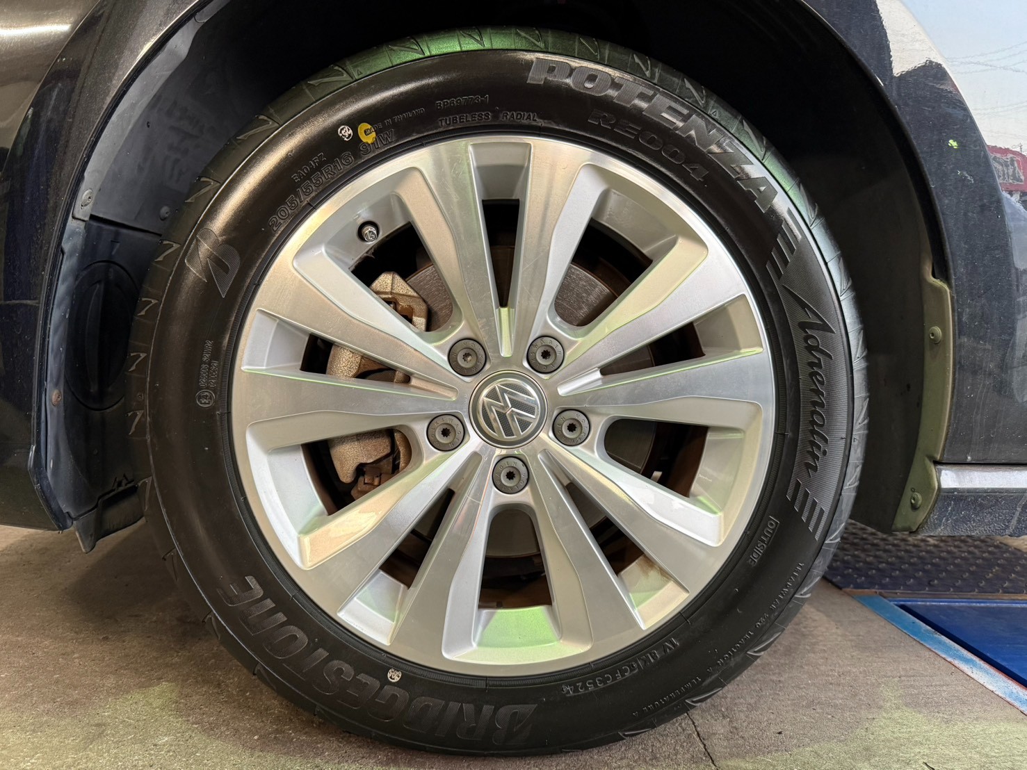 タイヤ・ホイール Victoria VICTORY ホイール - DNA Specialty | アンバーピース