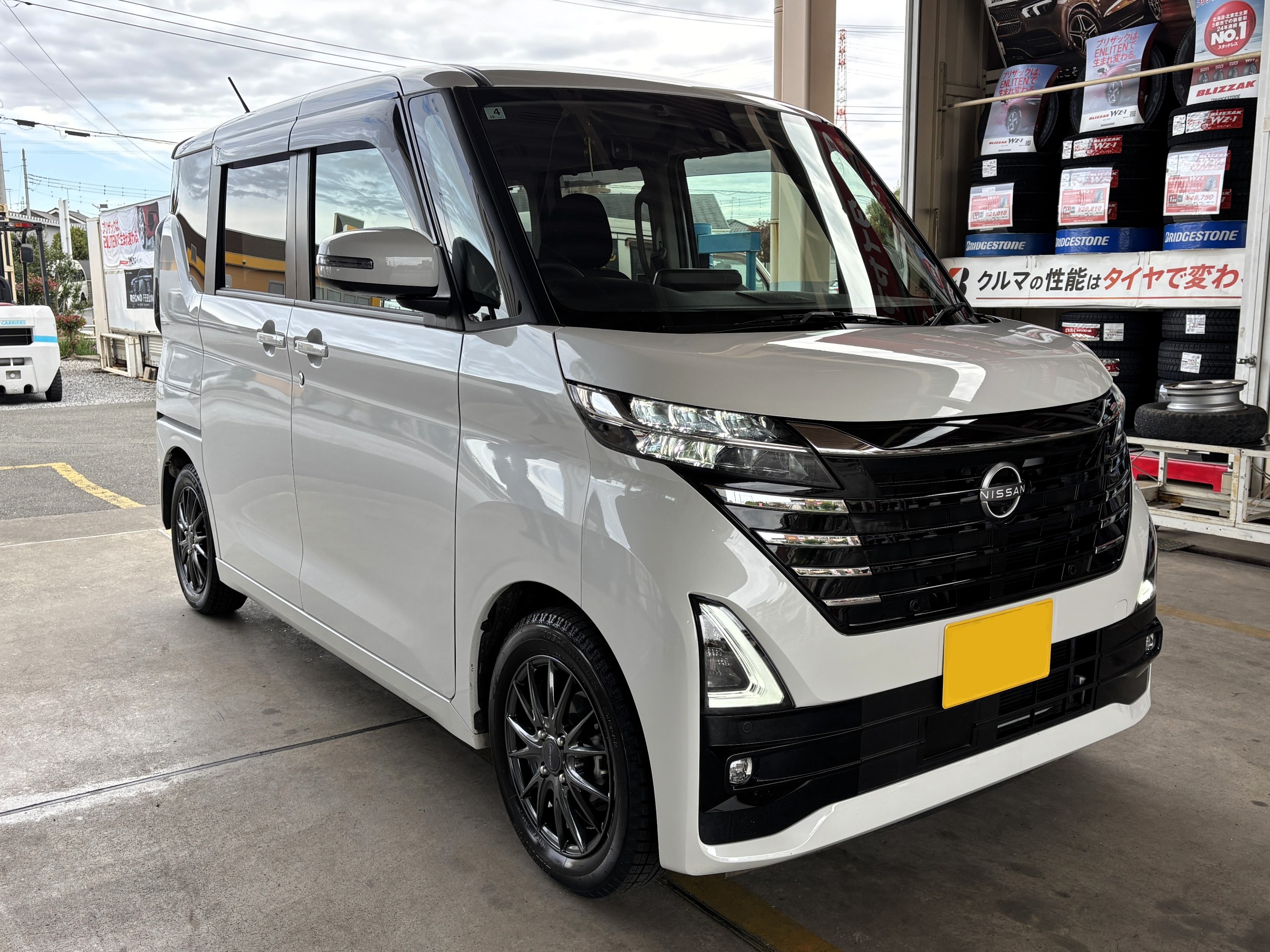 日産ルークス スタッドレスタイヤ＆ホイール 日産「日産ルークス」に絶対おススメしたい！スタッドレスタイヤ