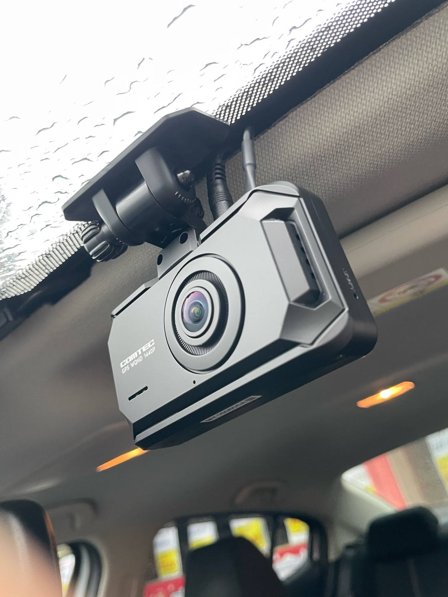 ドライブレコーダー取付 コムテック ZDR065 | マツダ アクセラ その他