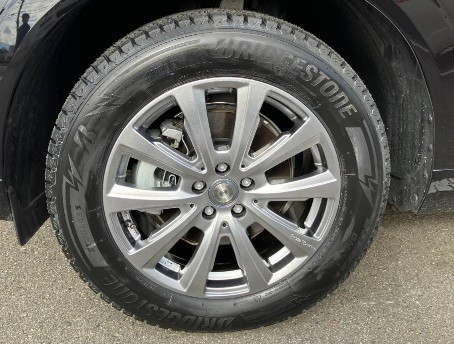 ☆彡ボルボ XC60 235/60R18 ブリザックDM-V3アルミホイルセット装着