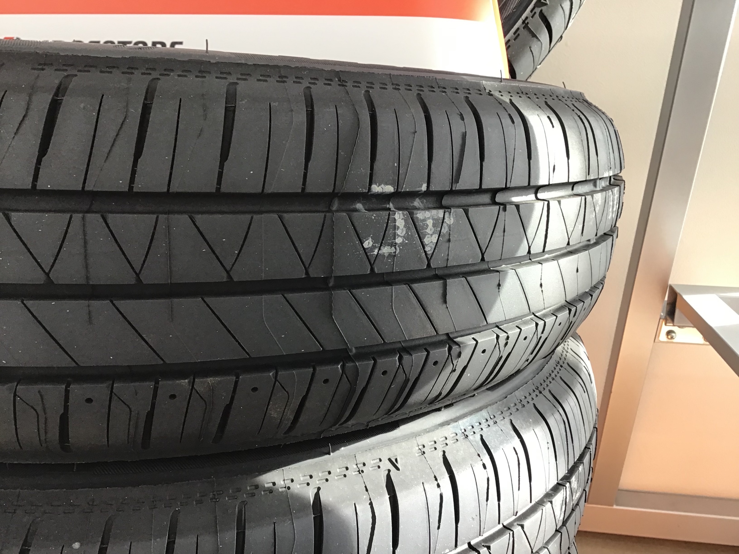 FINESSA HB01 | タイヤ | 商品情報 | ミスタータイヤマン 追分店