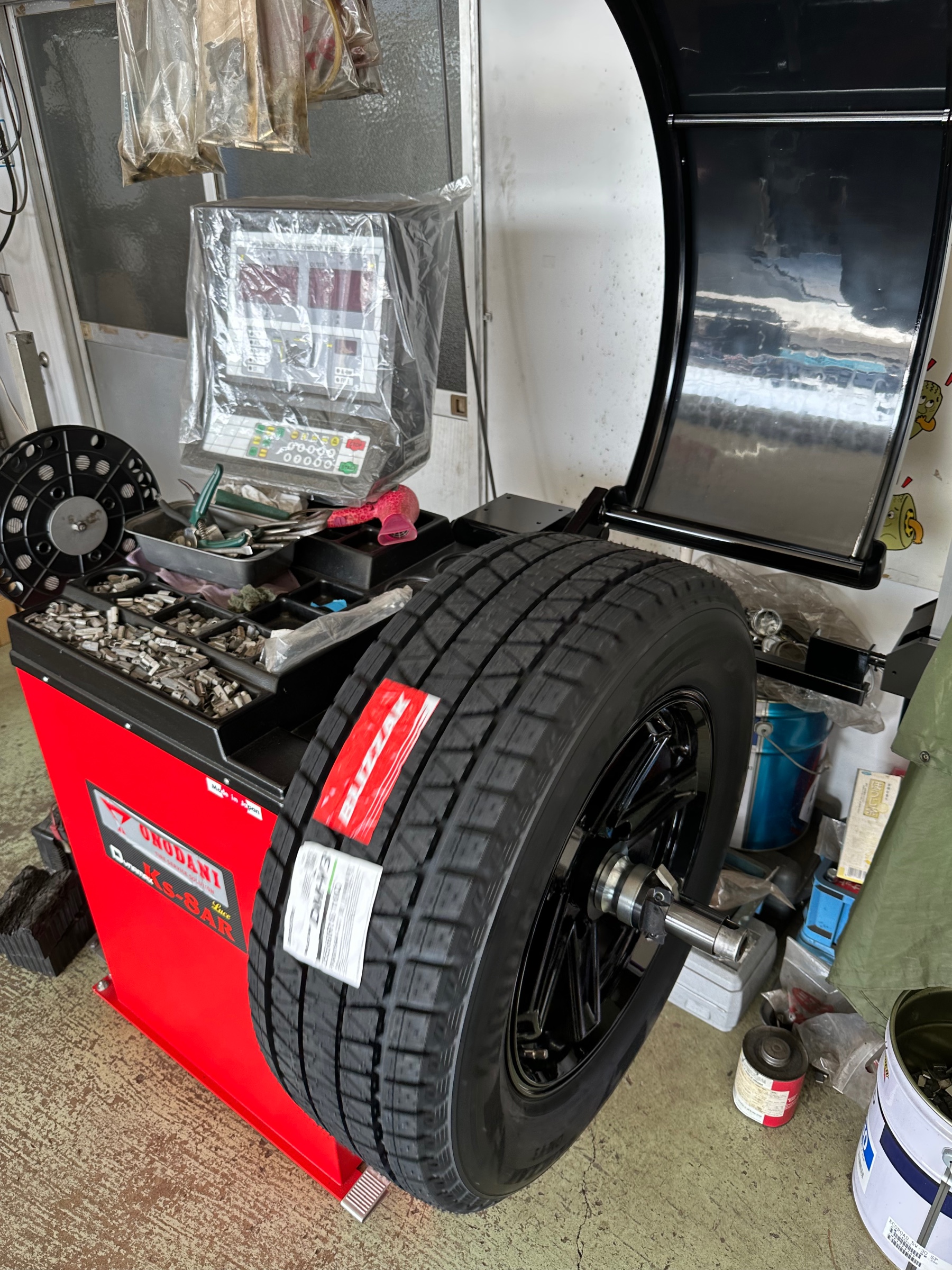 トヨタ ランドクルーザープラド スタッドレスセット | トヨタ