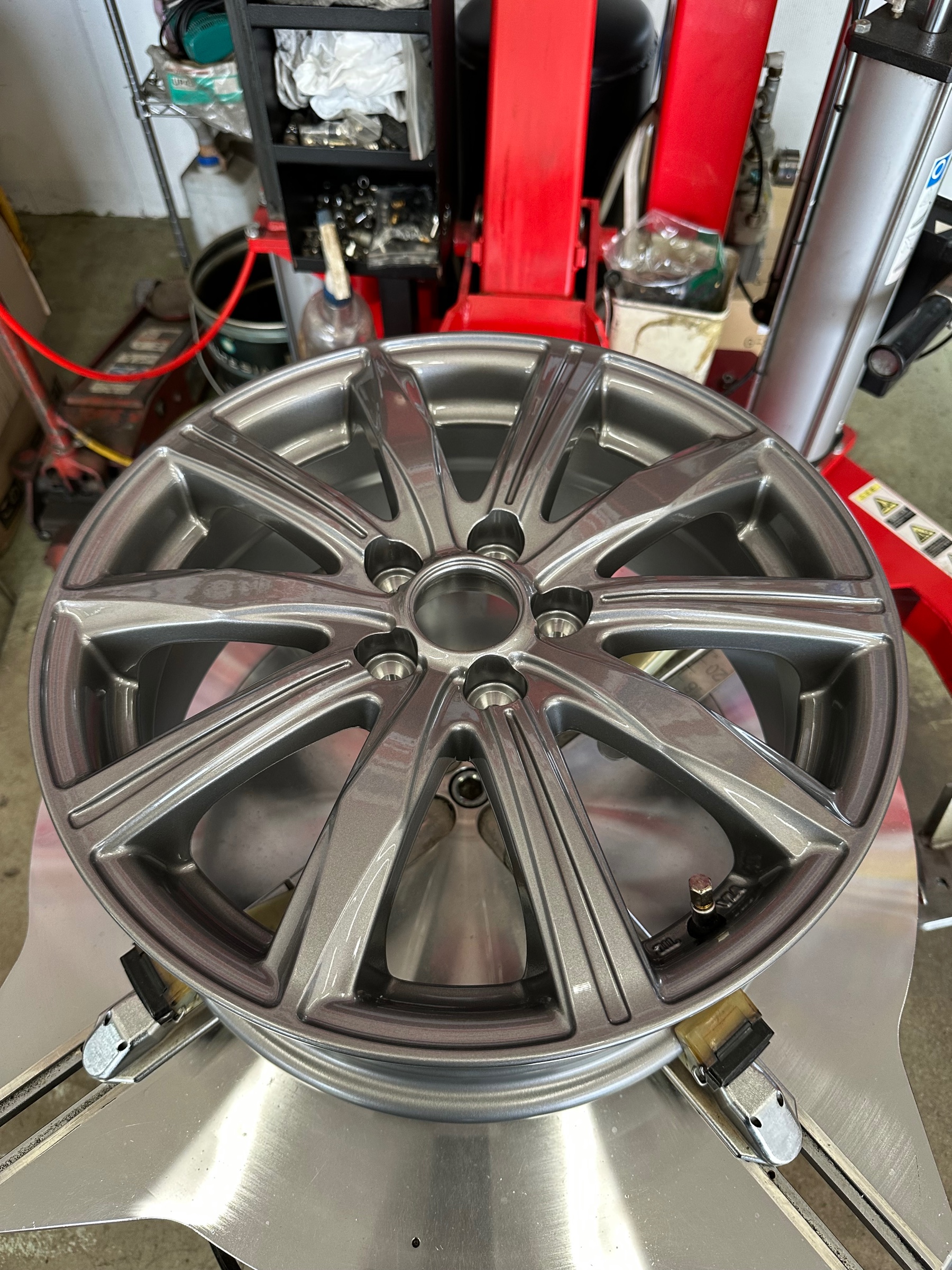 トヨタ ライズ スタッドレス・ホイールセット取付作業 | トヨタ ライズ