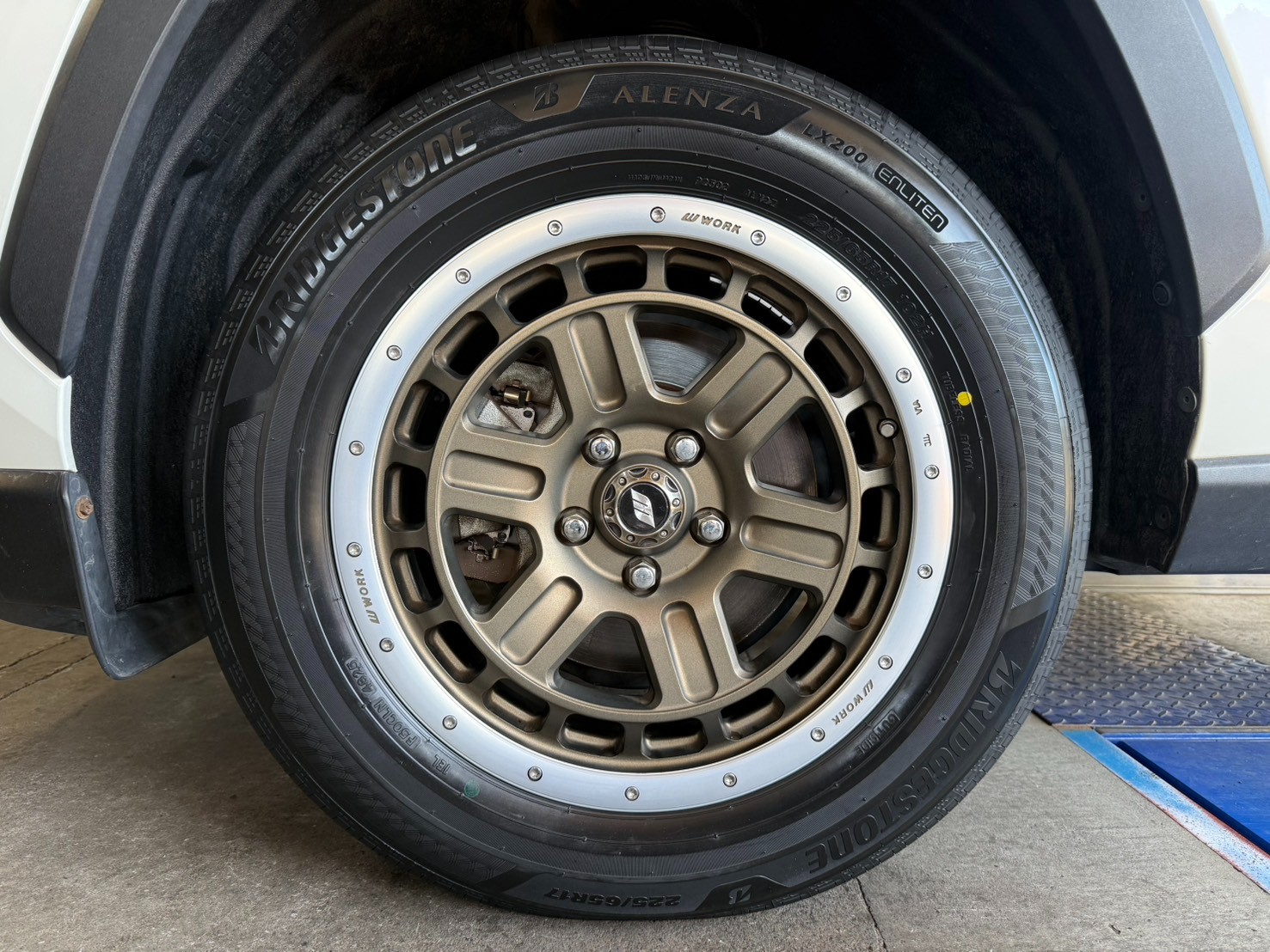 ブリヂストン　アレンザ　ラブ4純正　225/65/17 ALENZA RAV4 CX-5 225/65R17 ホイールセット | アレンザ LX100