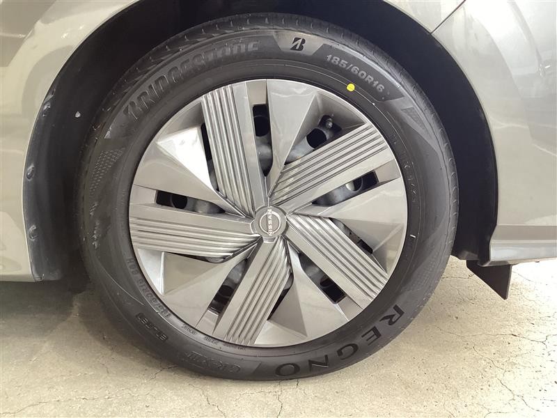 ☆彡日産ノート 185/60R16 レグノGR-XⅢ タイヤ4本ご交換☆彡 | 日産