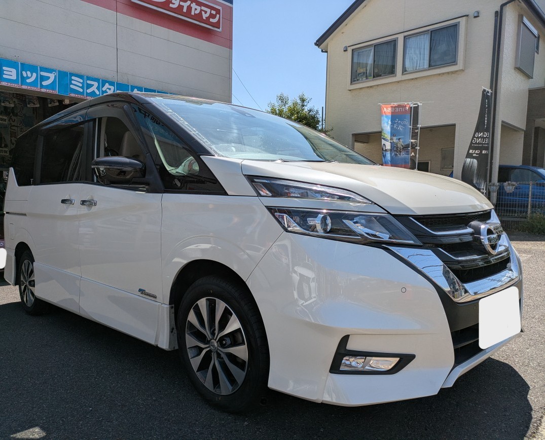 セレナ ヨコハマ ブルーアースRV RV03 195/60R16 | 日産 セレナ タイヤ