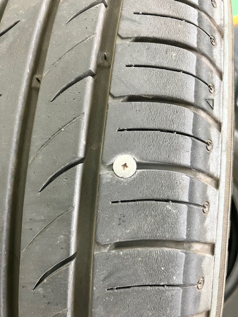 雨が多いとパンクが増えます | 日産 セレナ タイヤ タイヤ・ホイール