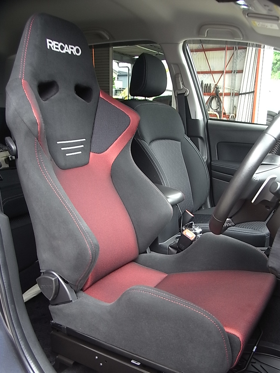 RECARO SR-6 | スタッフ日記 | ミスタータイヤマン あらや | 秋田県の