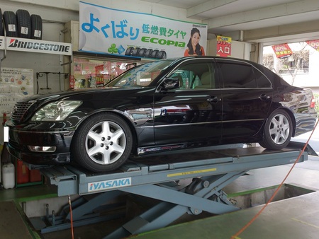 30セルシオ！車高短＆19インチセット！！！ | 技術・サービス
