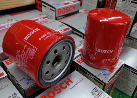 BOSCH オイルフィルター 1457437001(P7001) Amazon.com: Bosch Automotive P7001 Oil Filter Car : Automotive