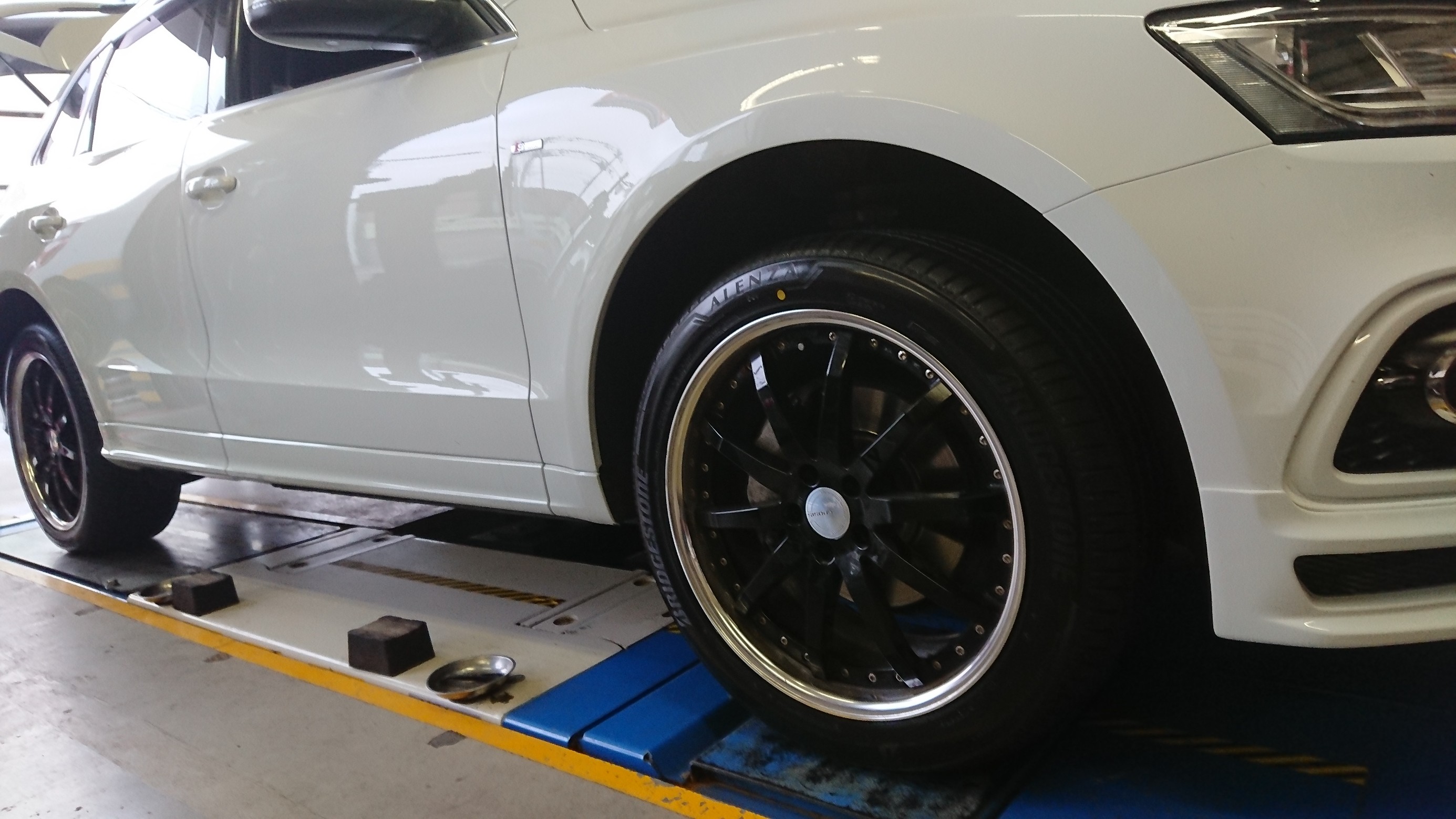 アウディ　Q5 タイヤ＆ホイール アウディ q5（自動車 夏タイヤホイールセット）｜タイヤ