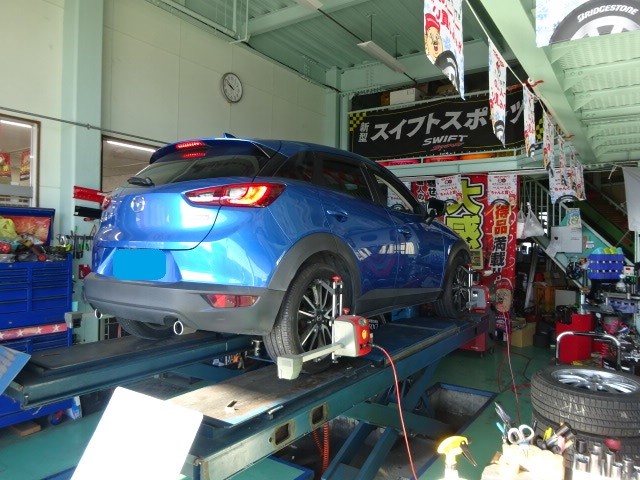 Cx 3アライメント調整 柿本改へ マツダ Cx 3 メンテナンス商品 タイヤ ホイール関連 アライメント調整 スタッフ日記 ミスタータイヤマン M Tech ブリヂストンのタイヤ専門店 ミスタータイヤマン