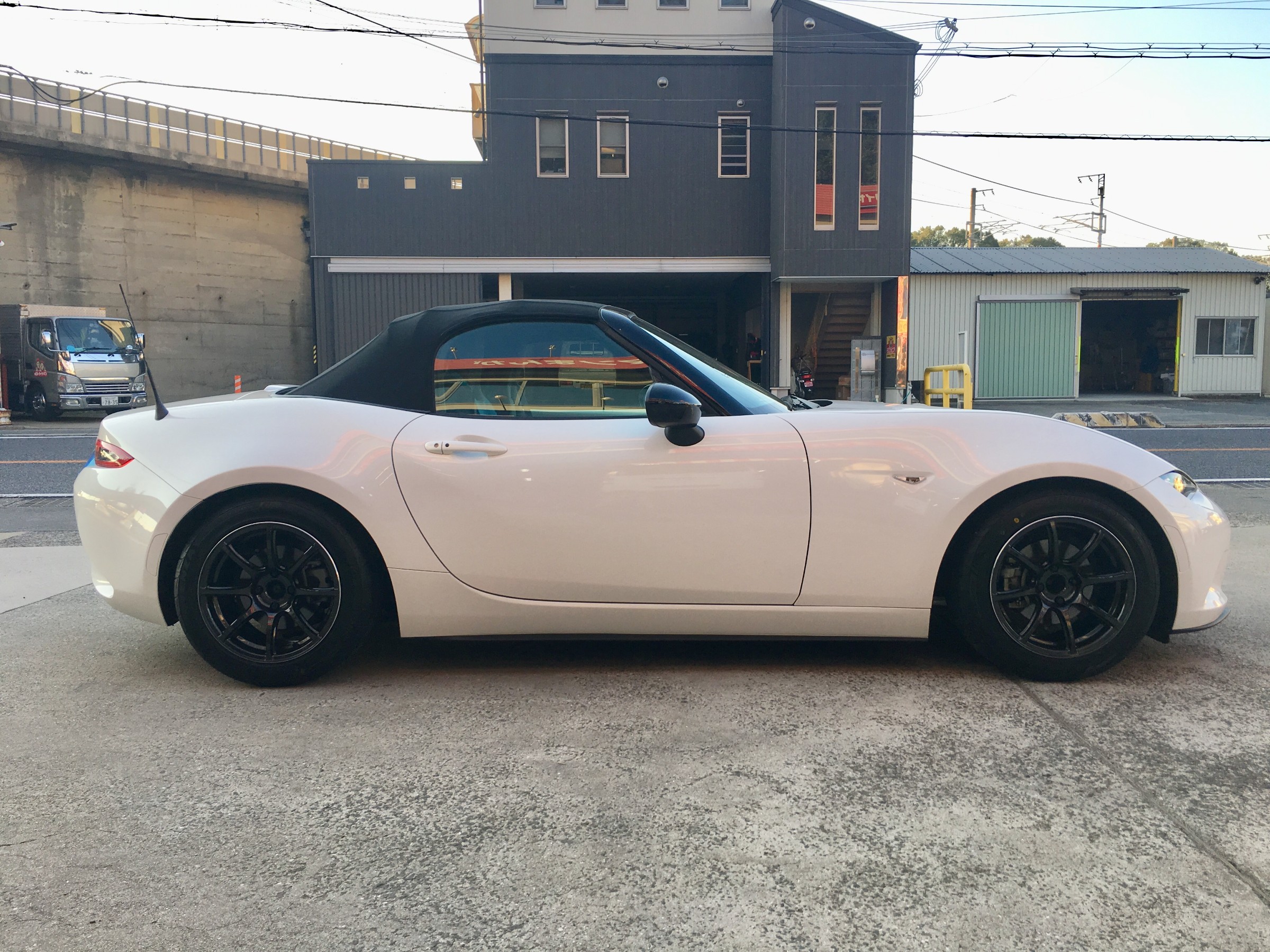 N建設様 ロードスター | その他 | 商品情報 | ミスタータイヤマン