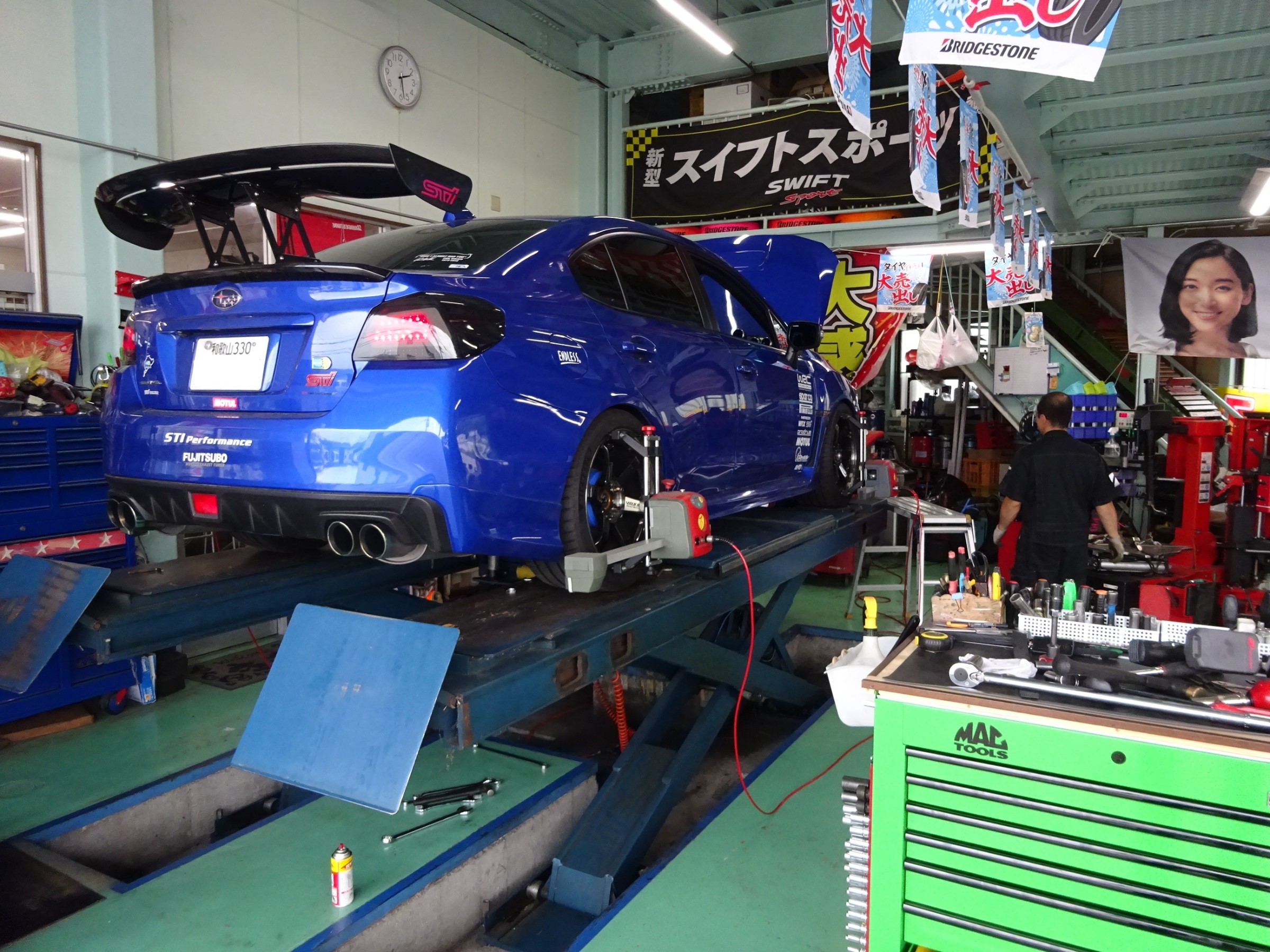 Wrx Sti Vab 車高が極まったので微調整 アライメント調整 スバル Wrx Sti その他 タイヤ ホイール関連 アライメント調整 スタッフ日記 ミスタータイヤマン M Tech ブリヂストンのタイヤ専門店 ミスタータイヤマン