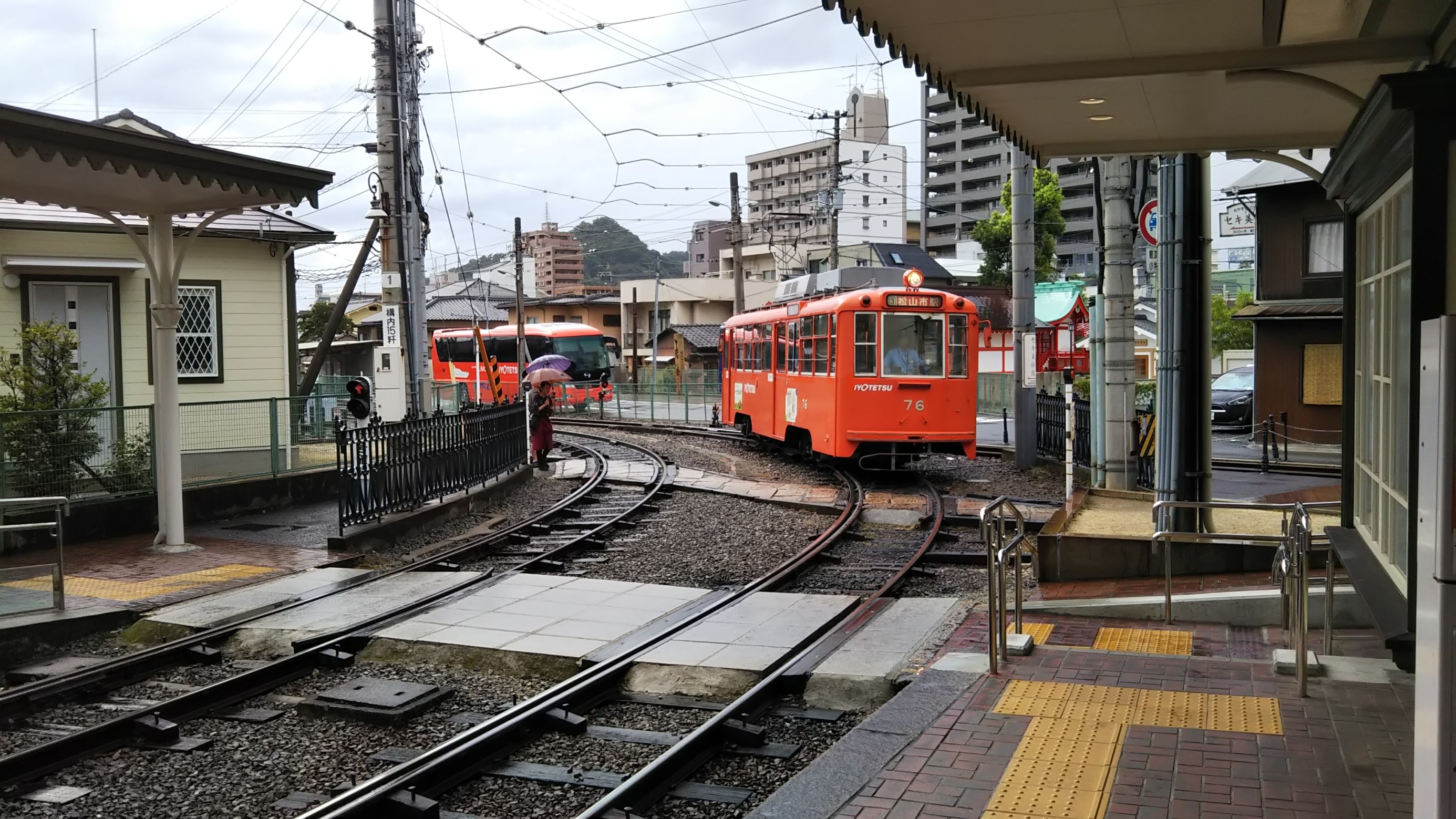 夏のドライブ愛媛松山旅行 パート2 スタッフ日記 ミスタータイヤマン ホリエ 大阪府 和歌山県のタイヤ カー用品ショップ ブリヂストンのタイヤ専門店 ミスタータイヤマン