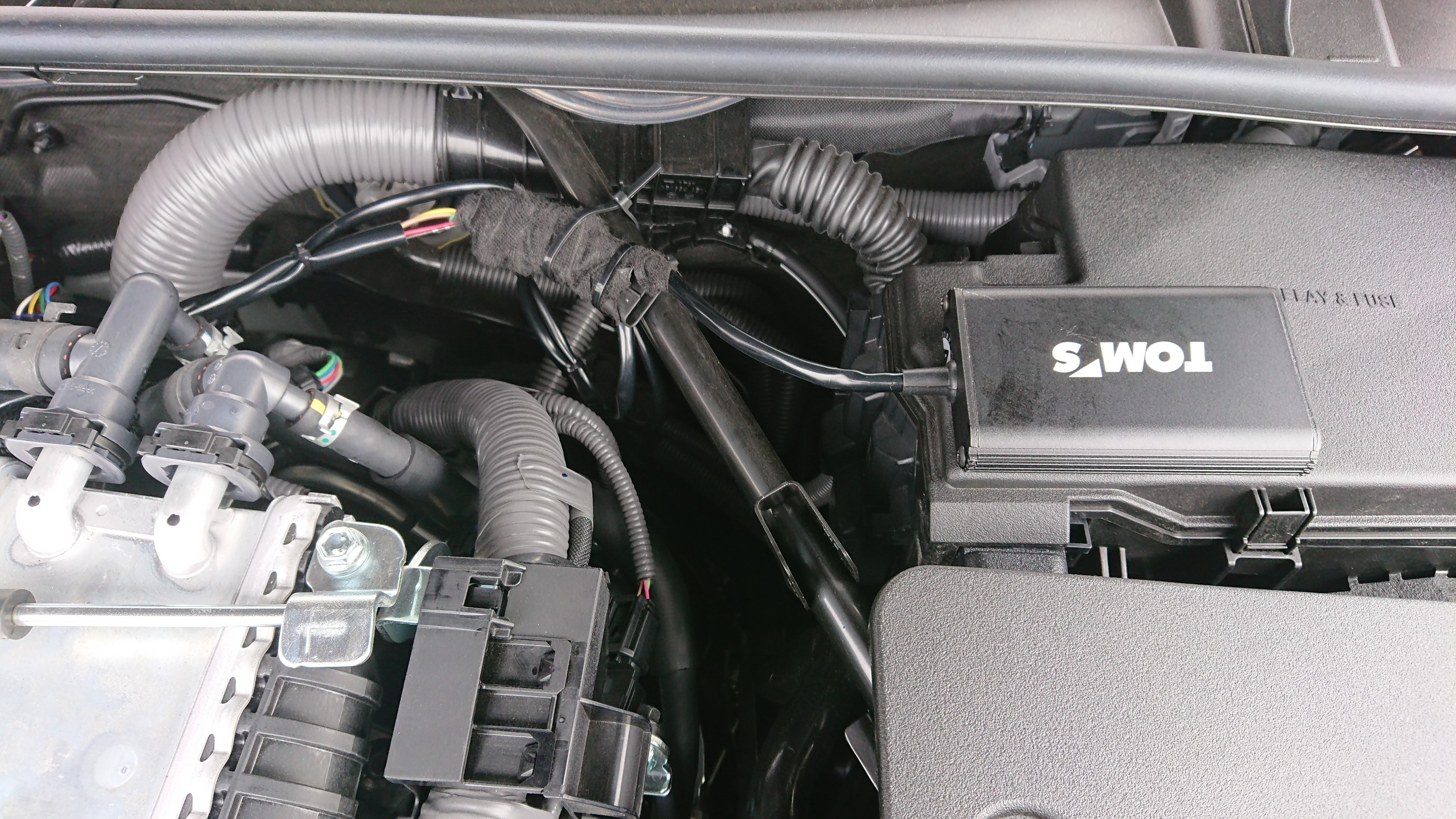 トムス パワーボックス パーツ TOMS POWER BOX 22205-TS003 TOM'S