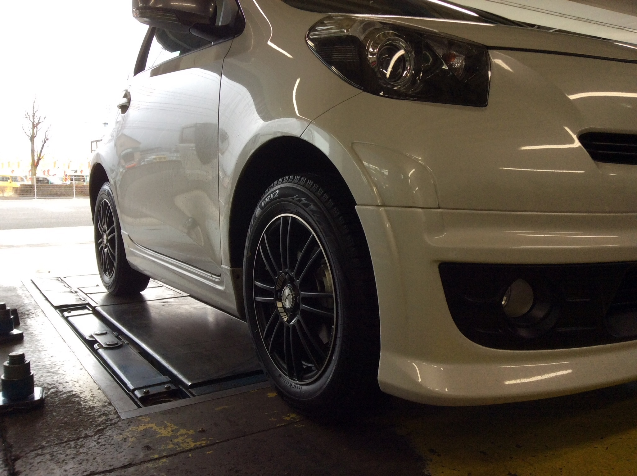 Vrx2 ホイールご購入頂き誠にありがとうございました スタッフ日記 ミスタータイヤマン 松本店 長野県のタイヤ カー用品ショップ ブリヂストンのタイヤ専門店