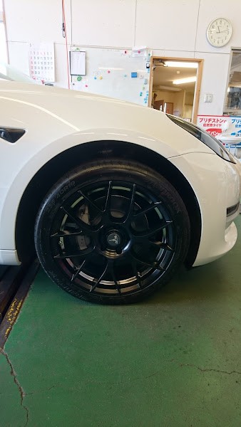 ステラ モデル3 に 「MIDのTW027」アルミホイール装着 ステラ モデル3 に 「MIDのTW027」アルミホイール装着