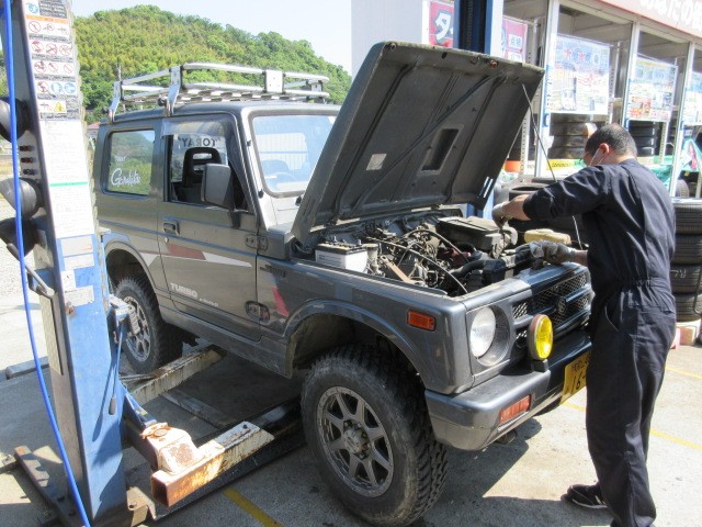 JA11ジムニーオルタネーター交換・キャリートラック車検整備・RX
