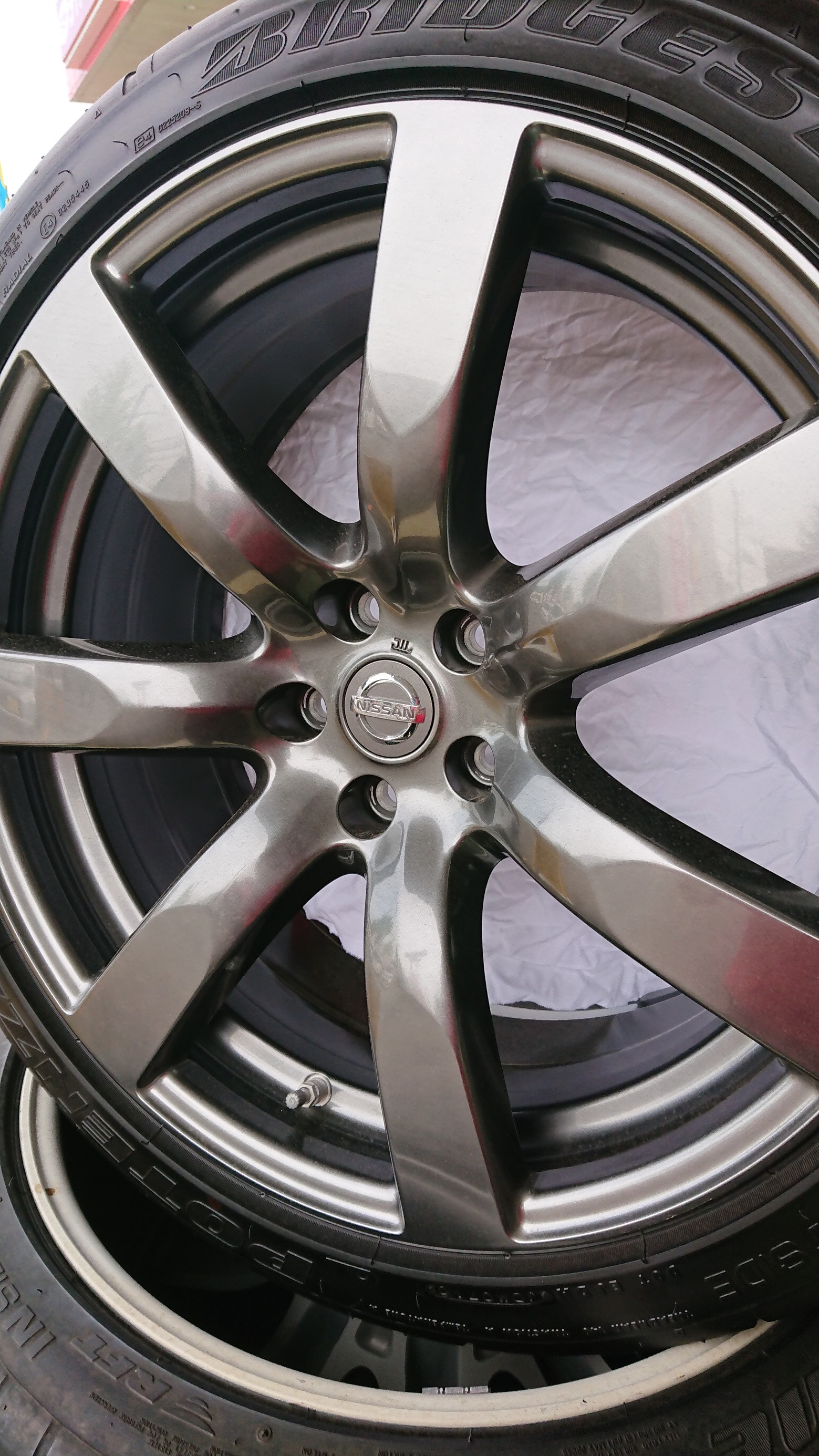 桜 印 R35 純正ホイール、タイヤ | www.tegdarco.com