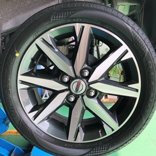 日産デイズ　タイヤ付き（レグノ）アルミホイール 155/65R14 日産・デイズ ハイウェイスター」に「レグノGR-Leggera」を装着して