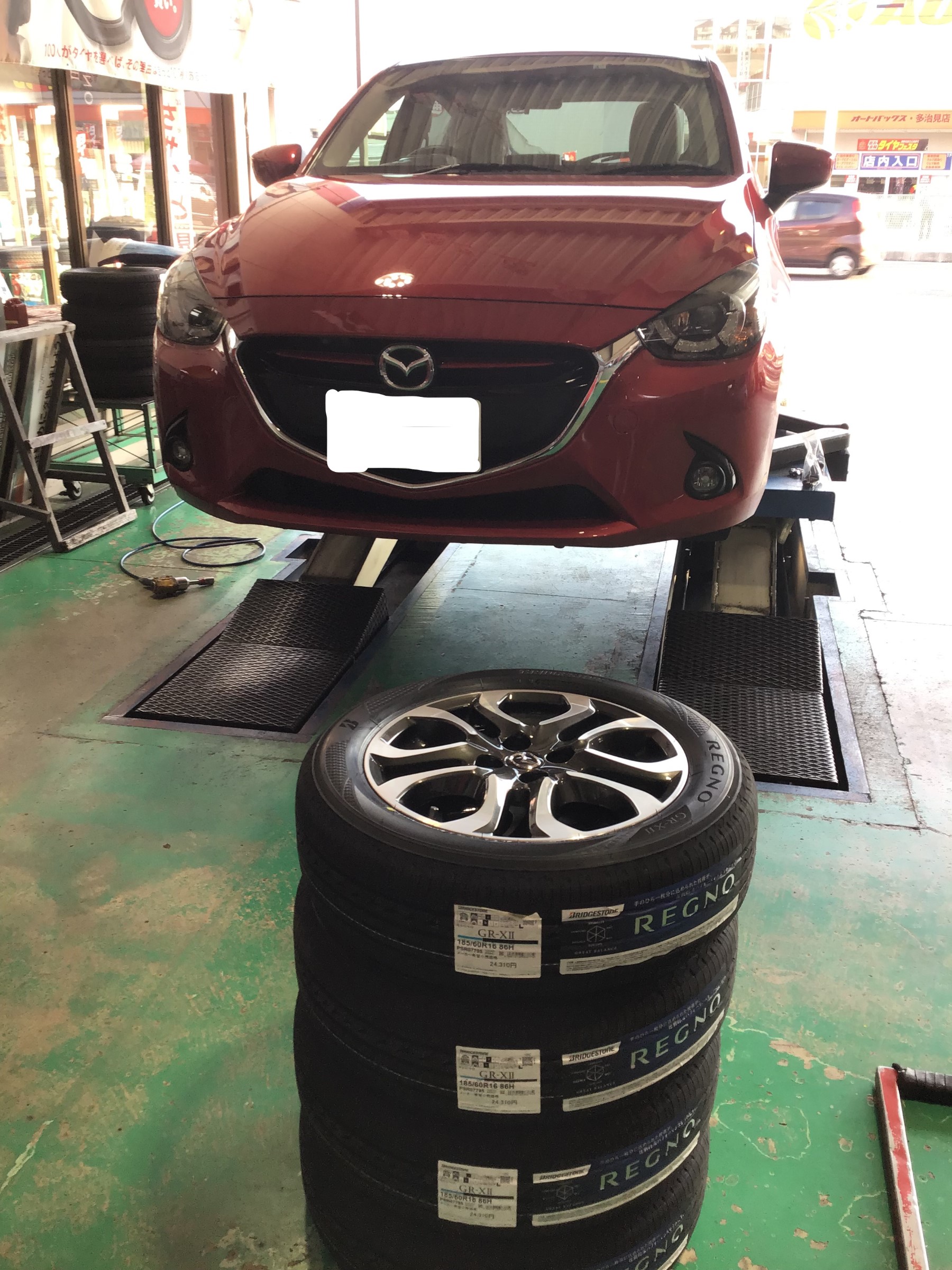 mazda マツダ純正ホイールタイヤセット 185/60R16 86H （希少