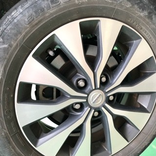 セレナにエコピアNH100RVを装着 | 日産 セレナ タイヤ タイヤ 