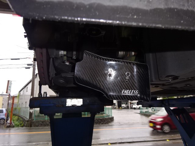 ZC33Sスイフトスポーツにエンドレスブレーキエアーガイド・新車